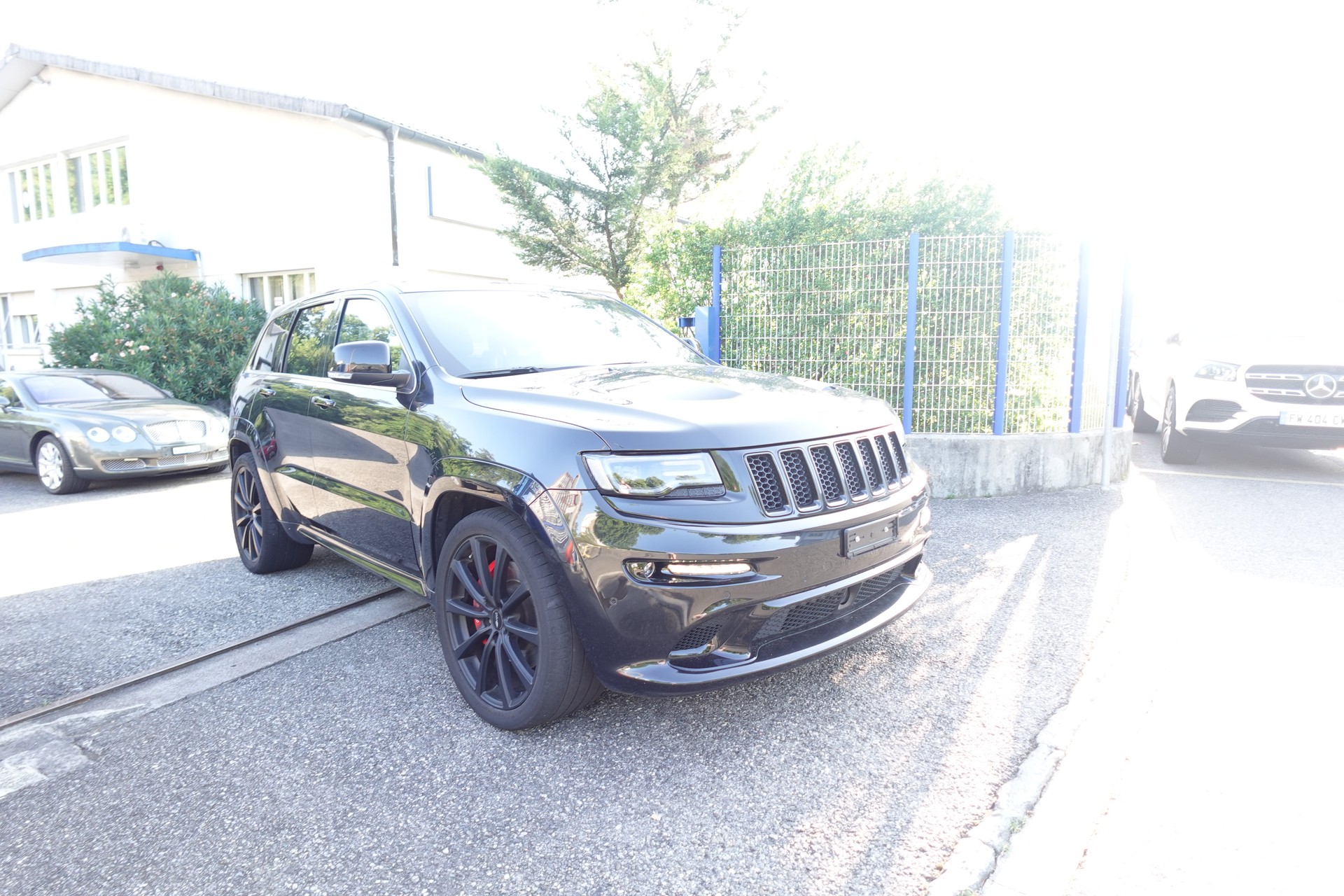 JEEP Grand Cherokee 6.4 V8 HEMI SRT8 Automatic-image-2