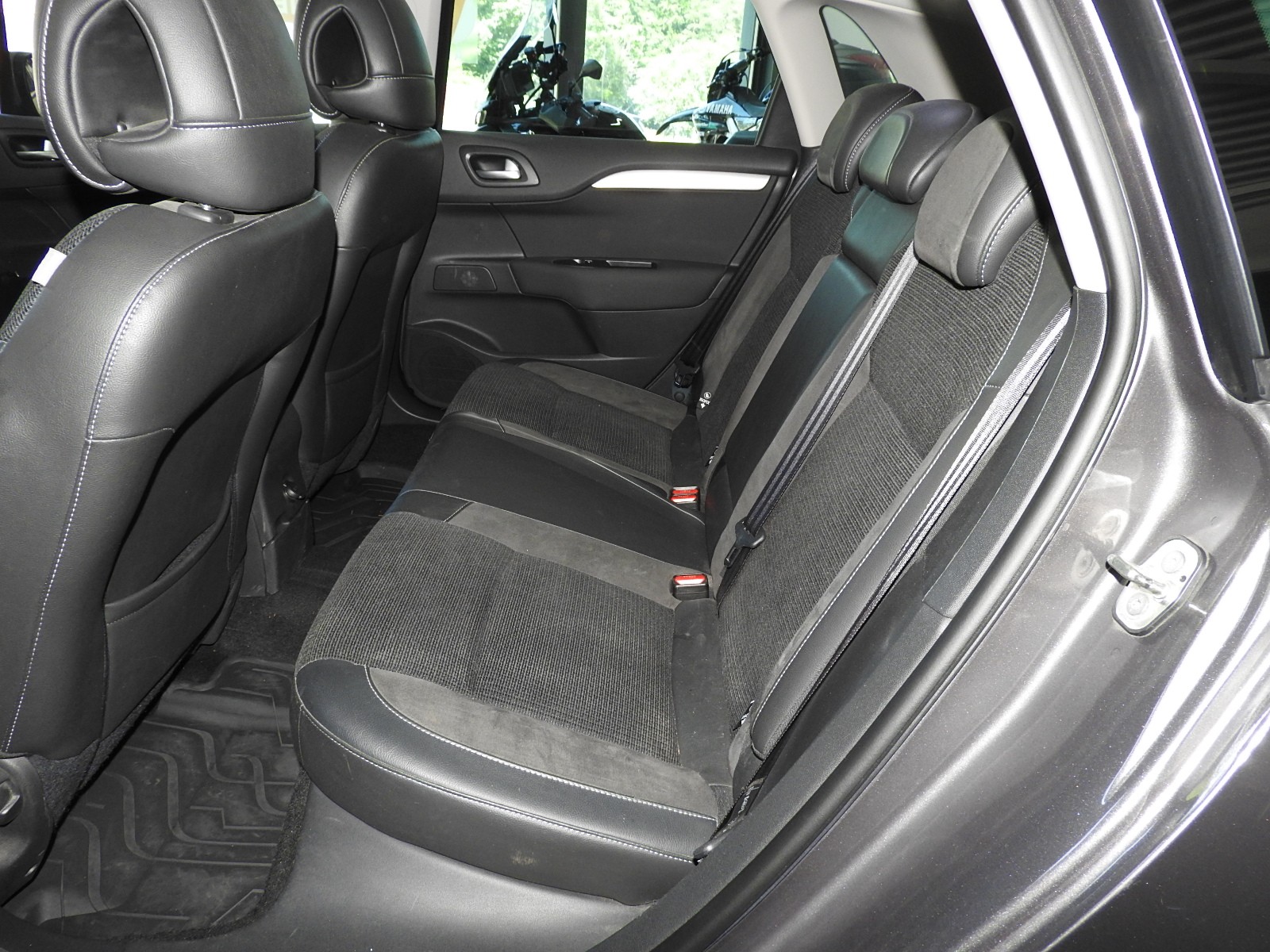 CITROEN C4 1.2 turbo 130 cv Shine Automatic-image-7