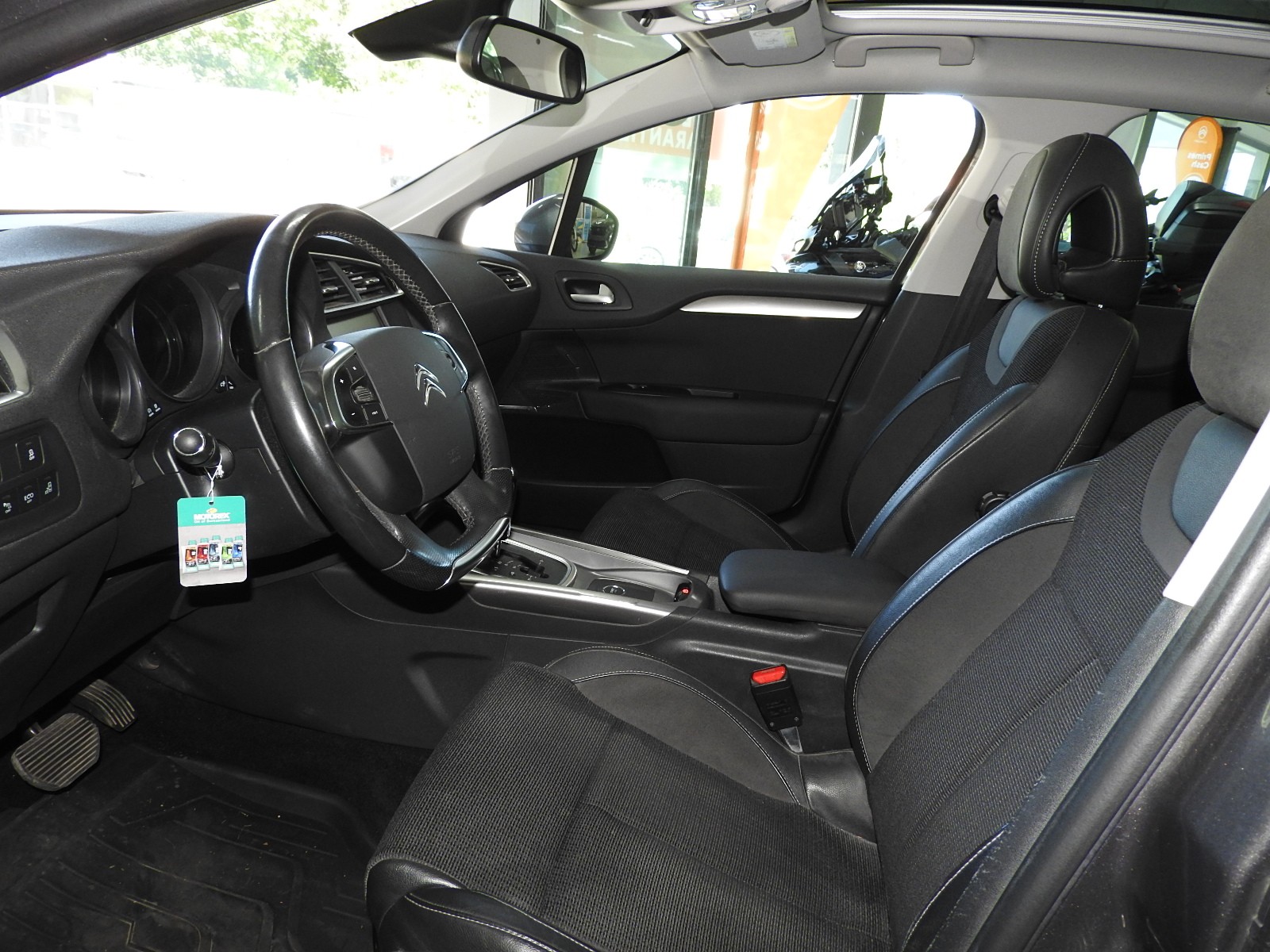 CITROEN C4 1.2 turbo 130 cv Shine Automatic-image-5