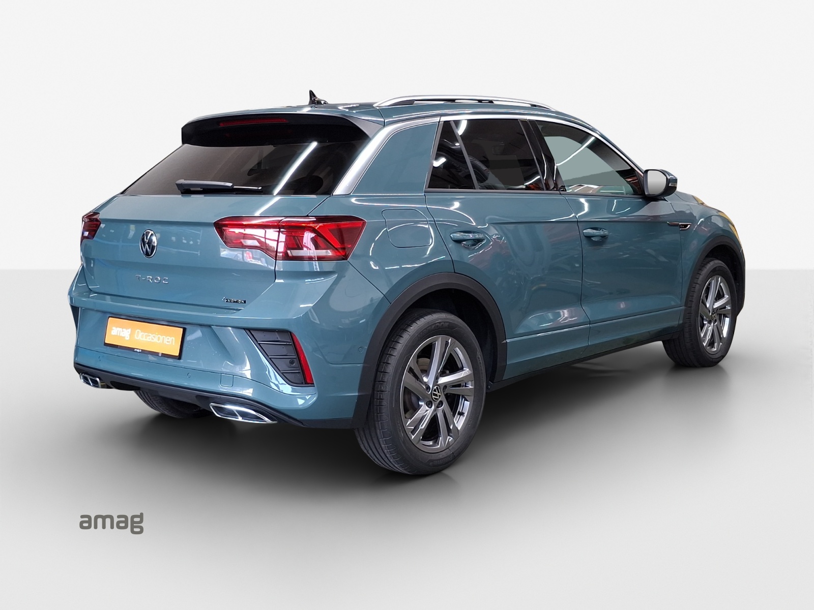 VW T-Roc 2.0 TSI R-Line DSG 4Motion-image-4
