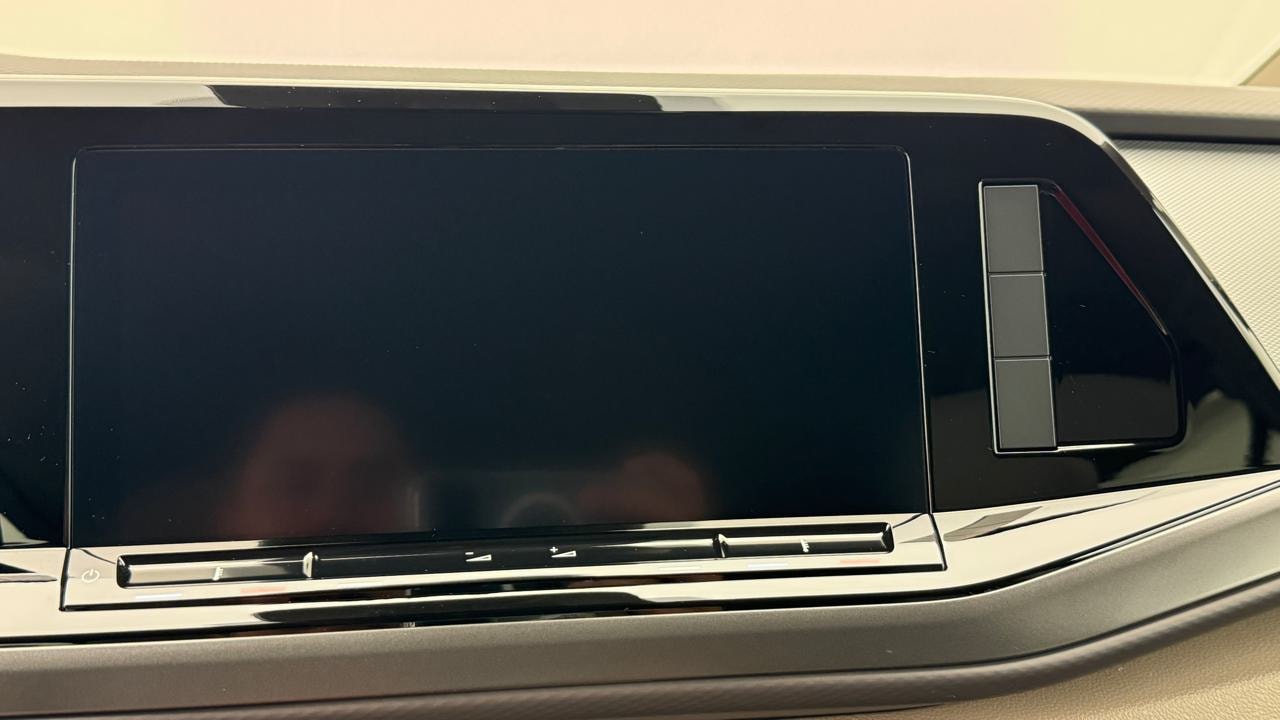 VW Multivan 1.5 eHybrid Life 4Motion DSG-image-7