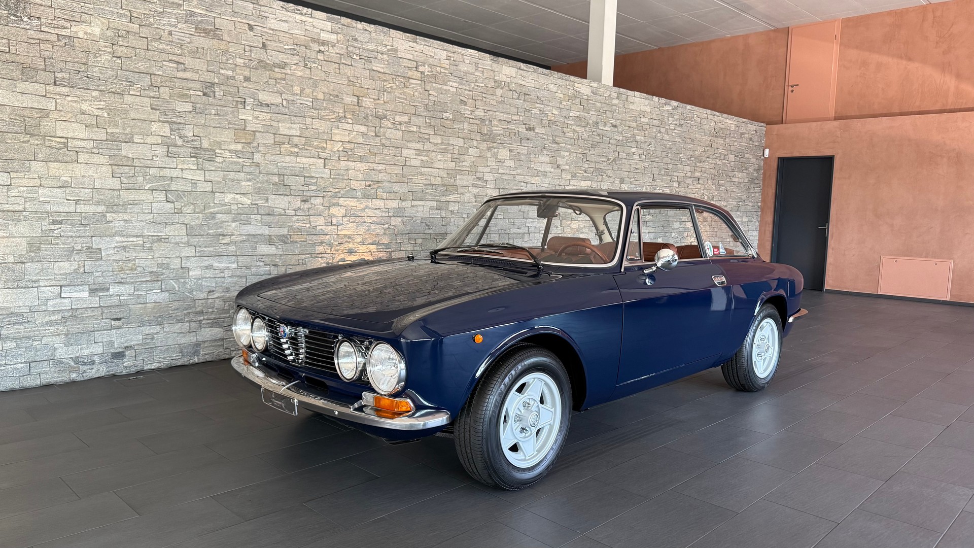 ALFA ROMEO GT Junior 1300 Biscione Veteran-image-1
