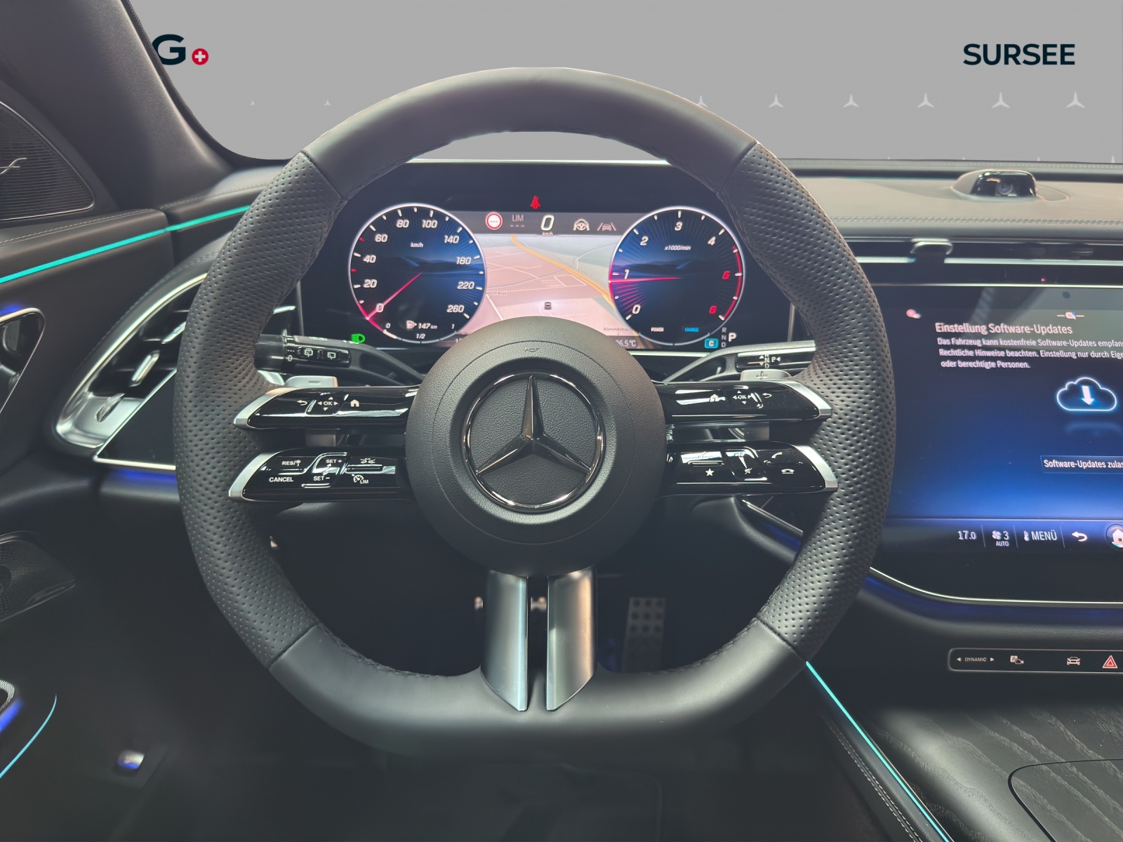 MERCEDES-BENZ E 220 d T 4Matic 9G-Tronic "Swiss Star"-image-9