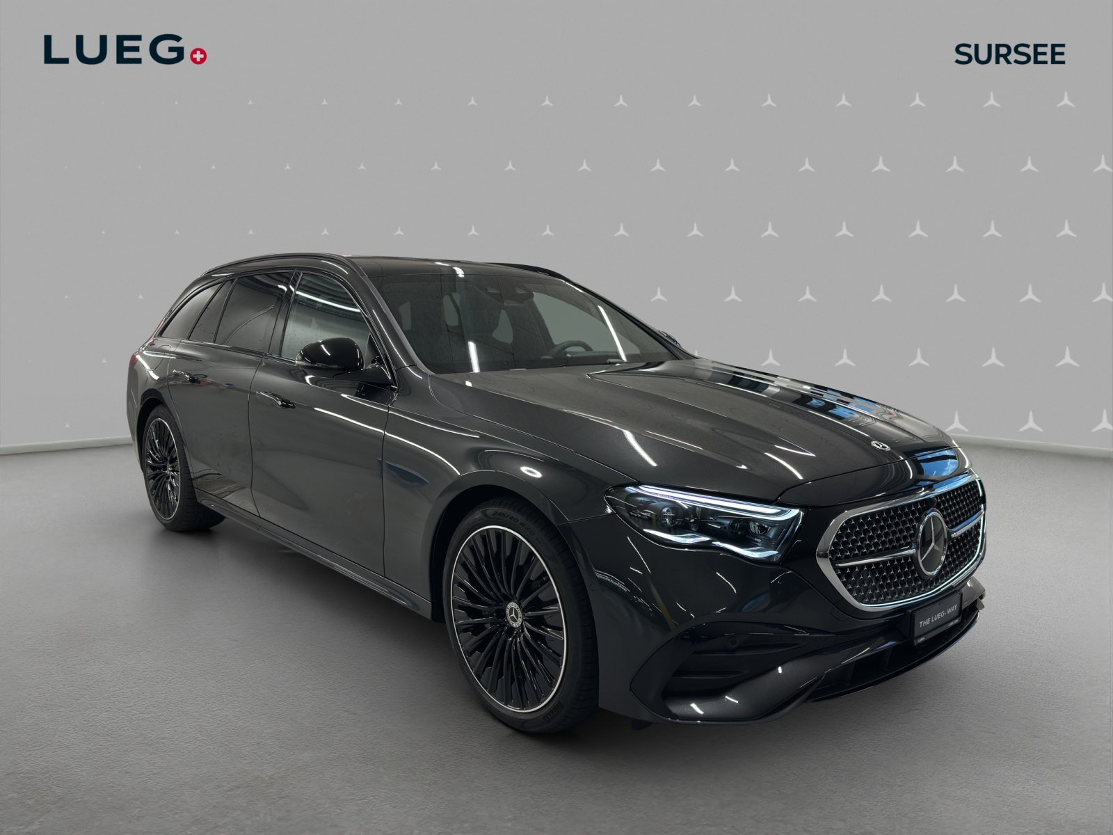 MERCEDES-BENZ E 220 d T 4Matic 9G-Tronic "Swiss Star"-image-4