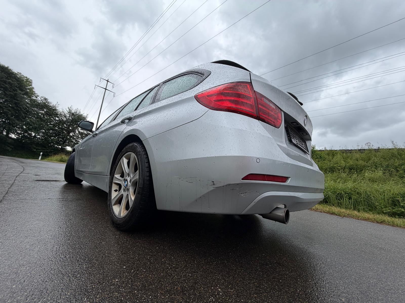 BMW 320d Touring Steptronic-image-6