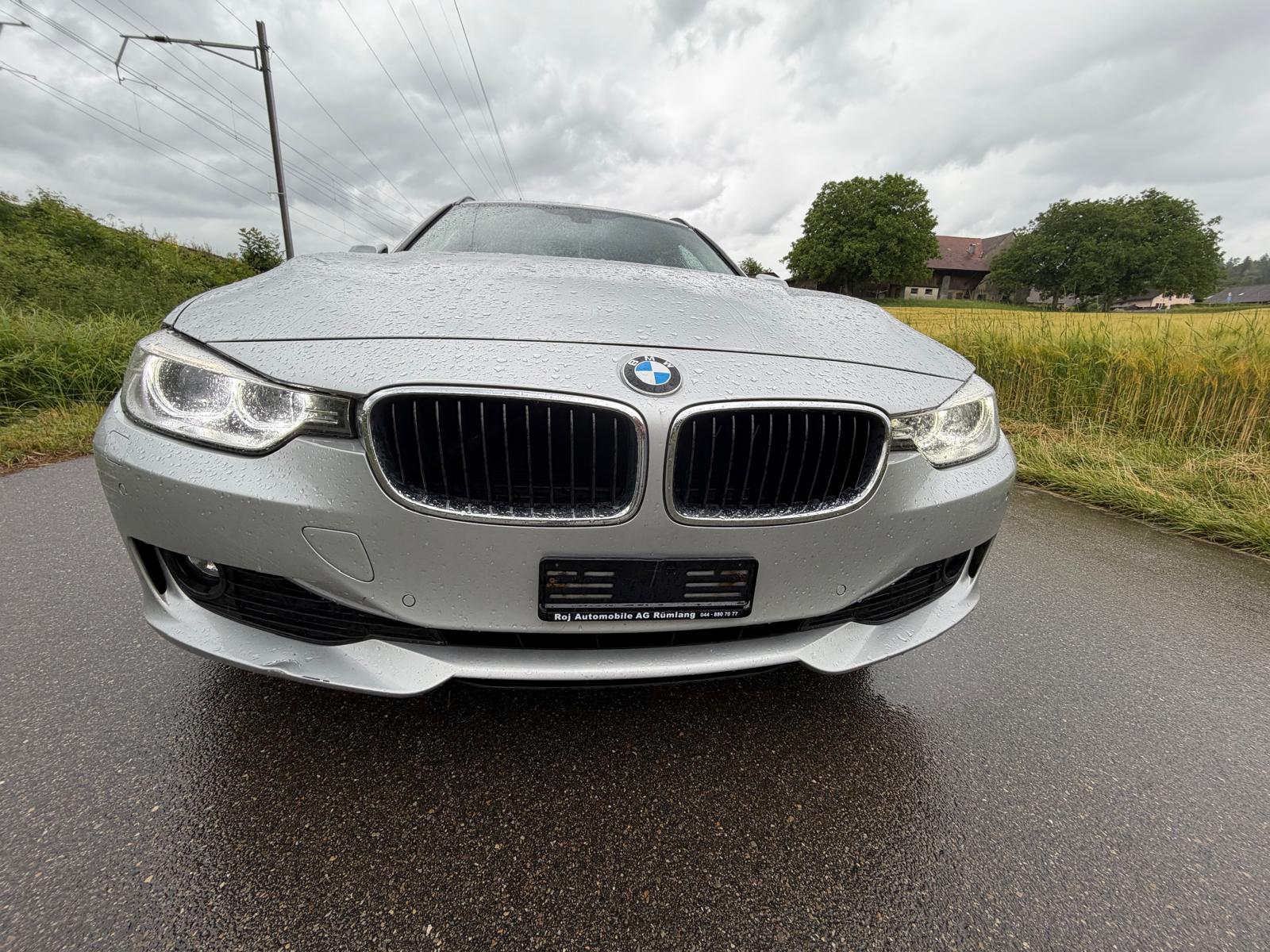 BMW 320d Touring Steptronic-image-0
