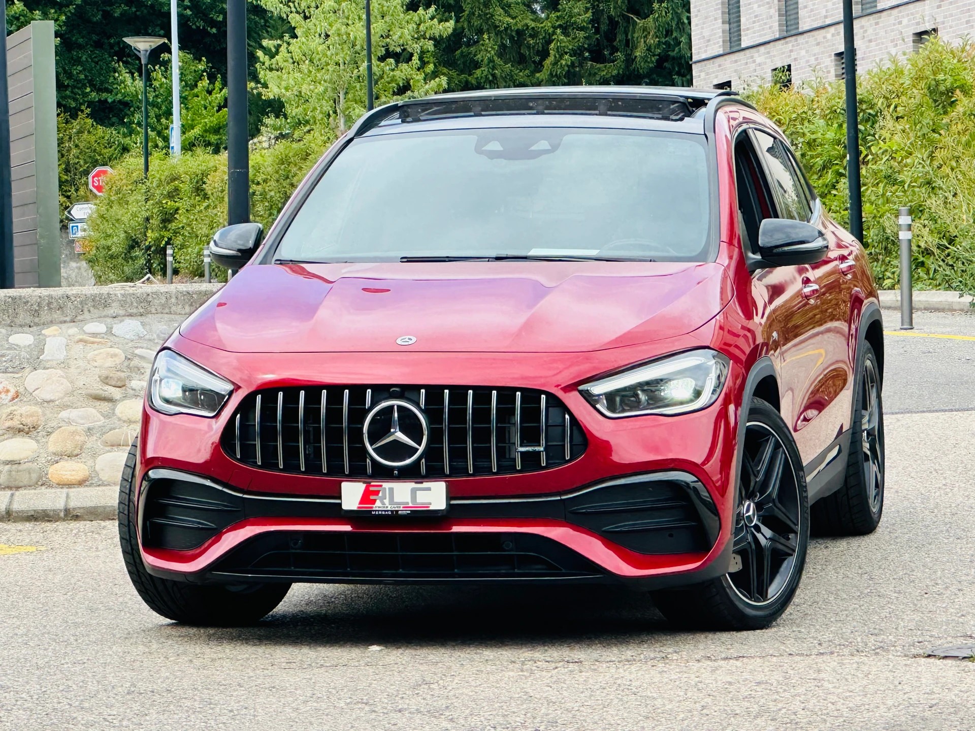 MERCEDES-BENZ GLA 35 AMG 4Matic 8G-Speedshift DCT-image-0