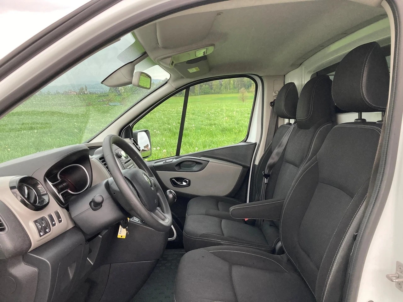 RENAULT Trafic 1.6 dCi 120 2.9t Business L1H1 **Nutzlast 1'160 KG**-image-7