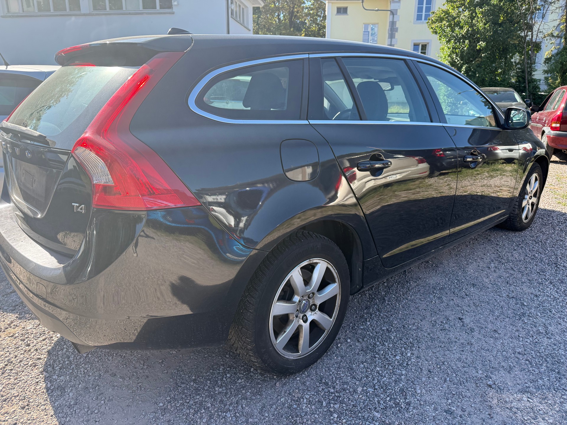 VOLVO V60 T4 Kinetic Powershift-image-5