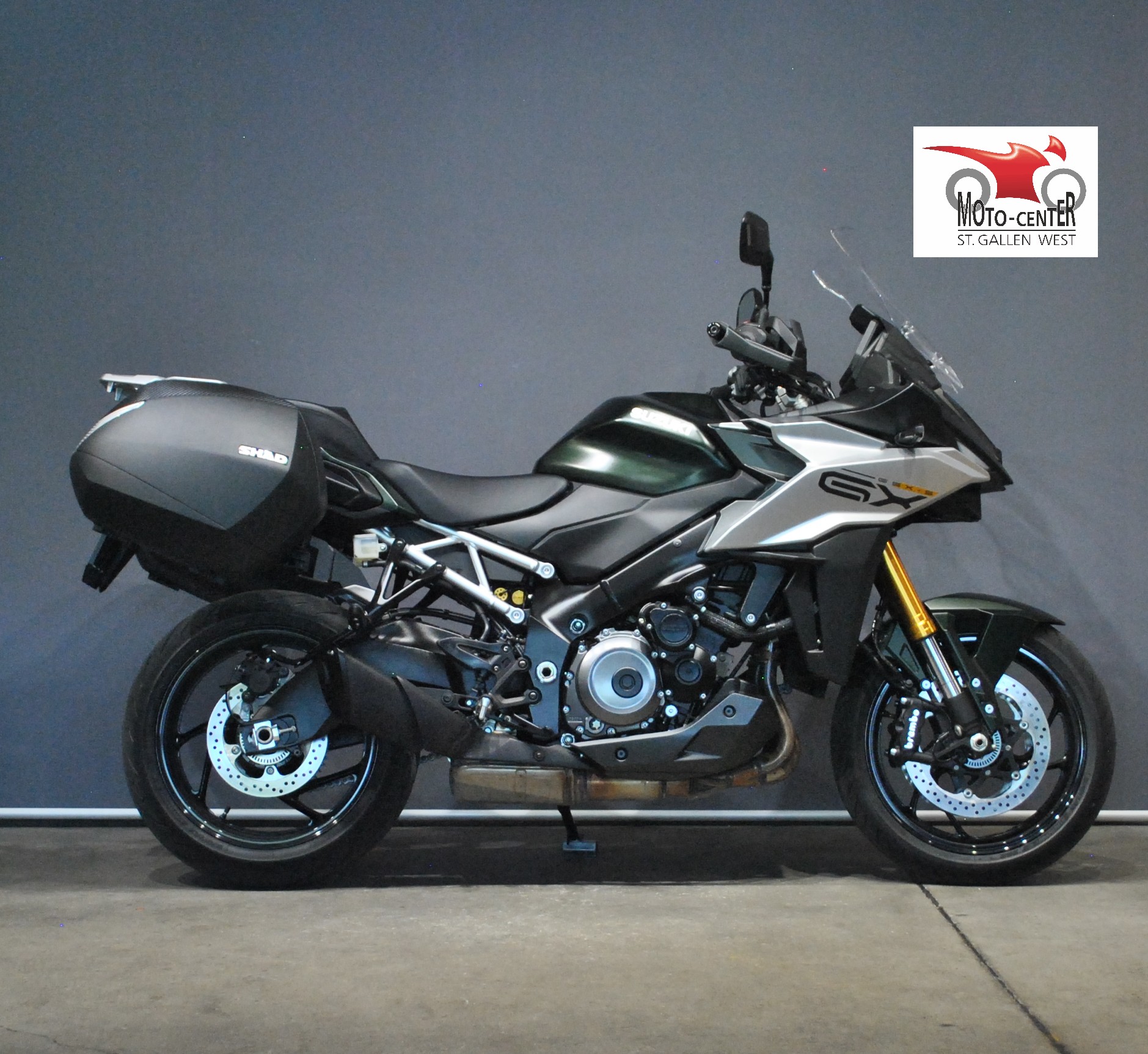 SUZUKI GSX-S 1000 GX-showroom-element-1