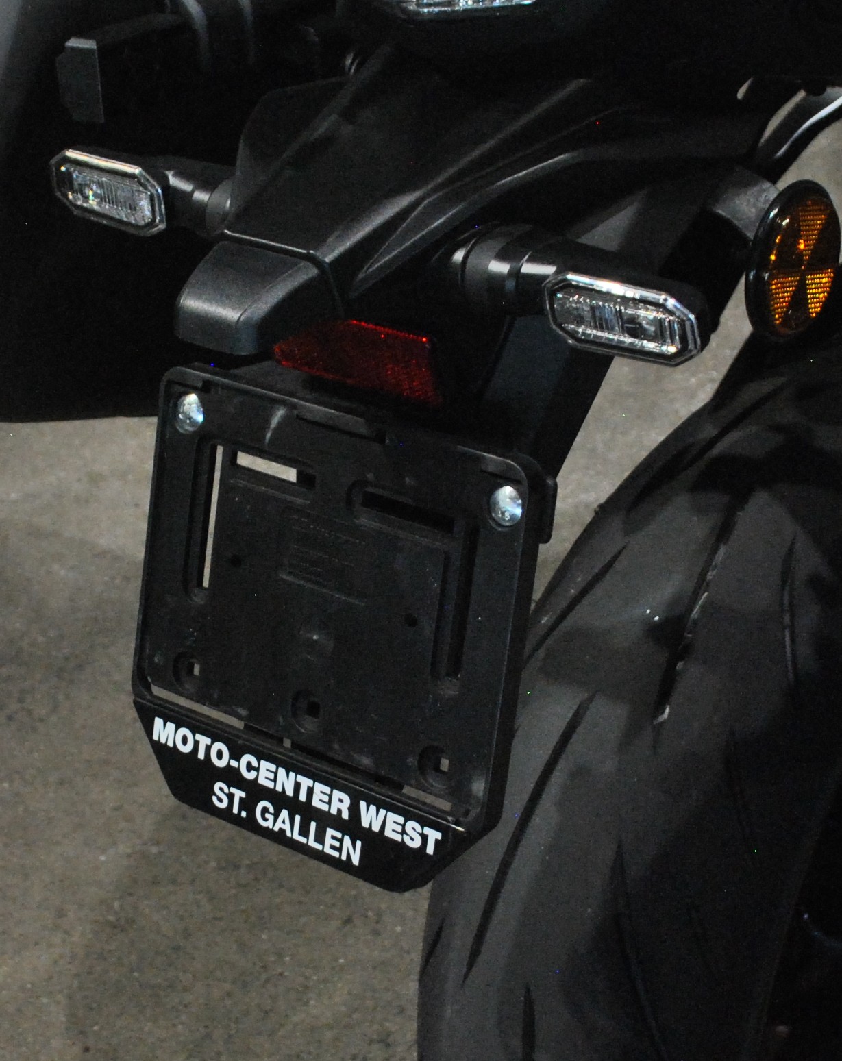 SUZUKI GSX-S 1000 GX-image-9