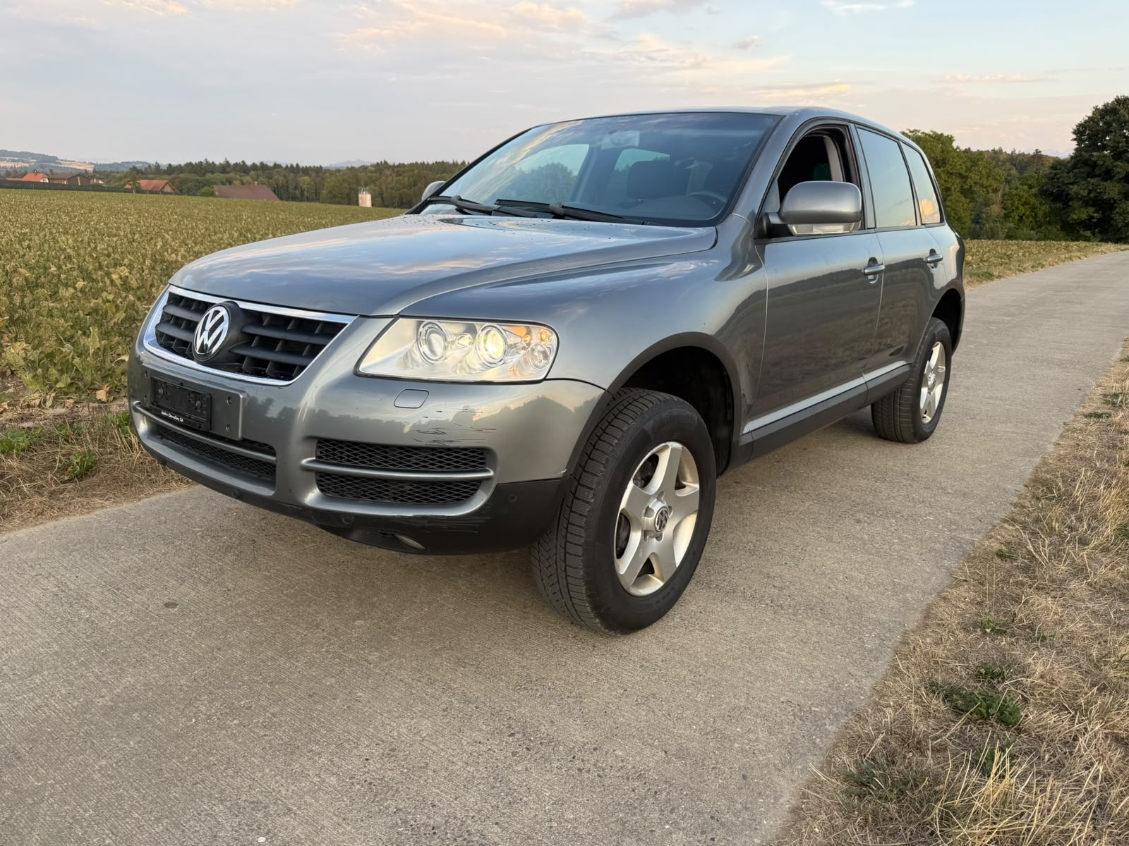 VW Touareg 3.2 V6-image-0