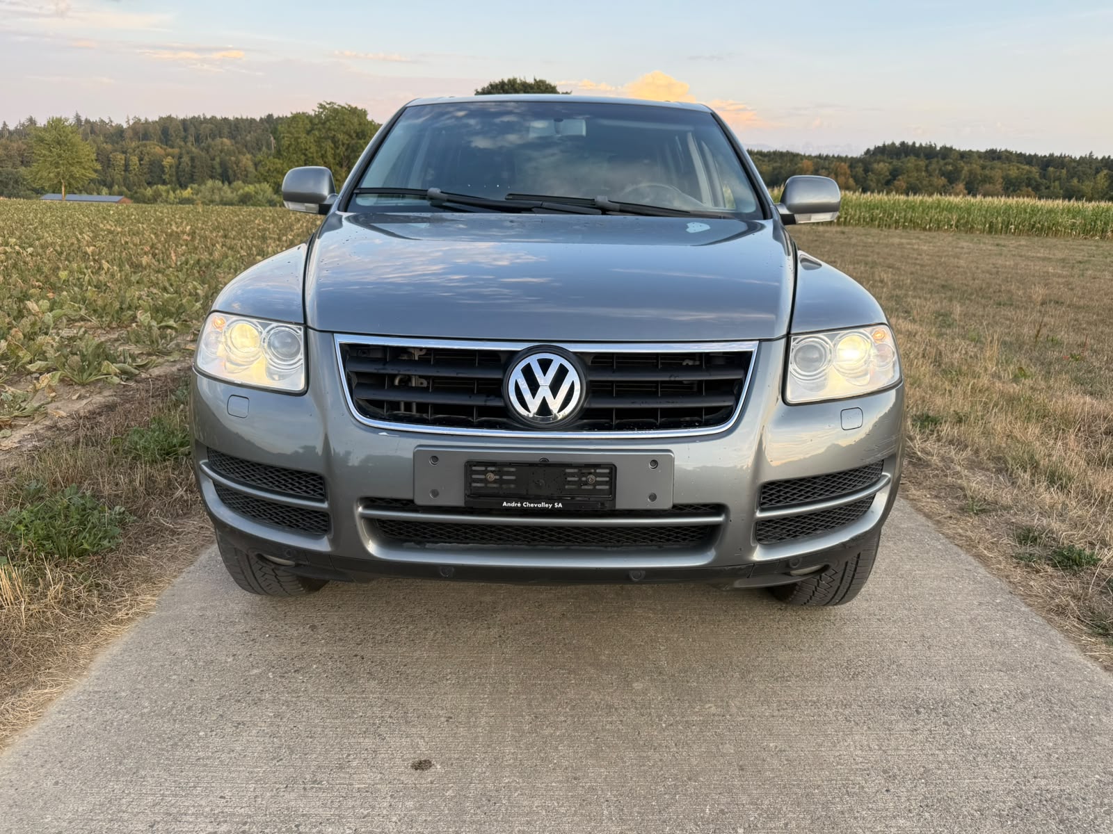 VW Touareg 3.2 V6-image-4
