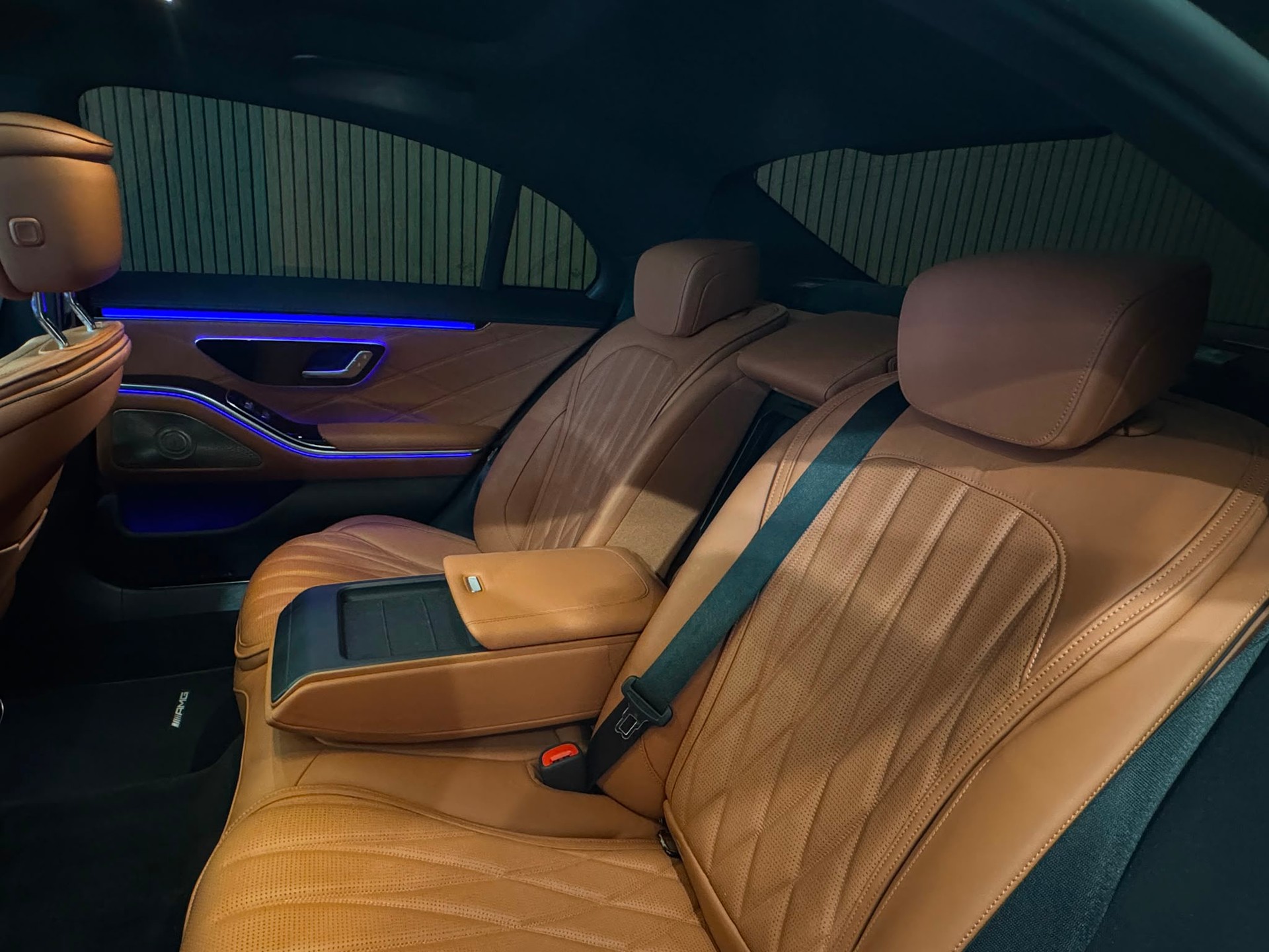 MERCEDES-BENZ S 63 AMG E Performance 4Matic-image-28
