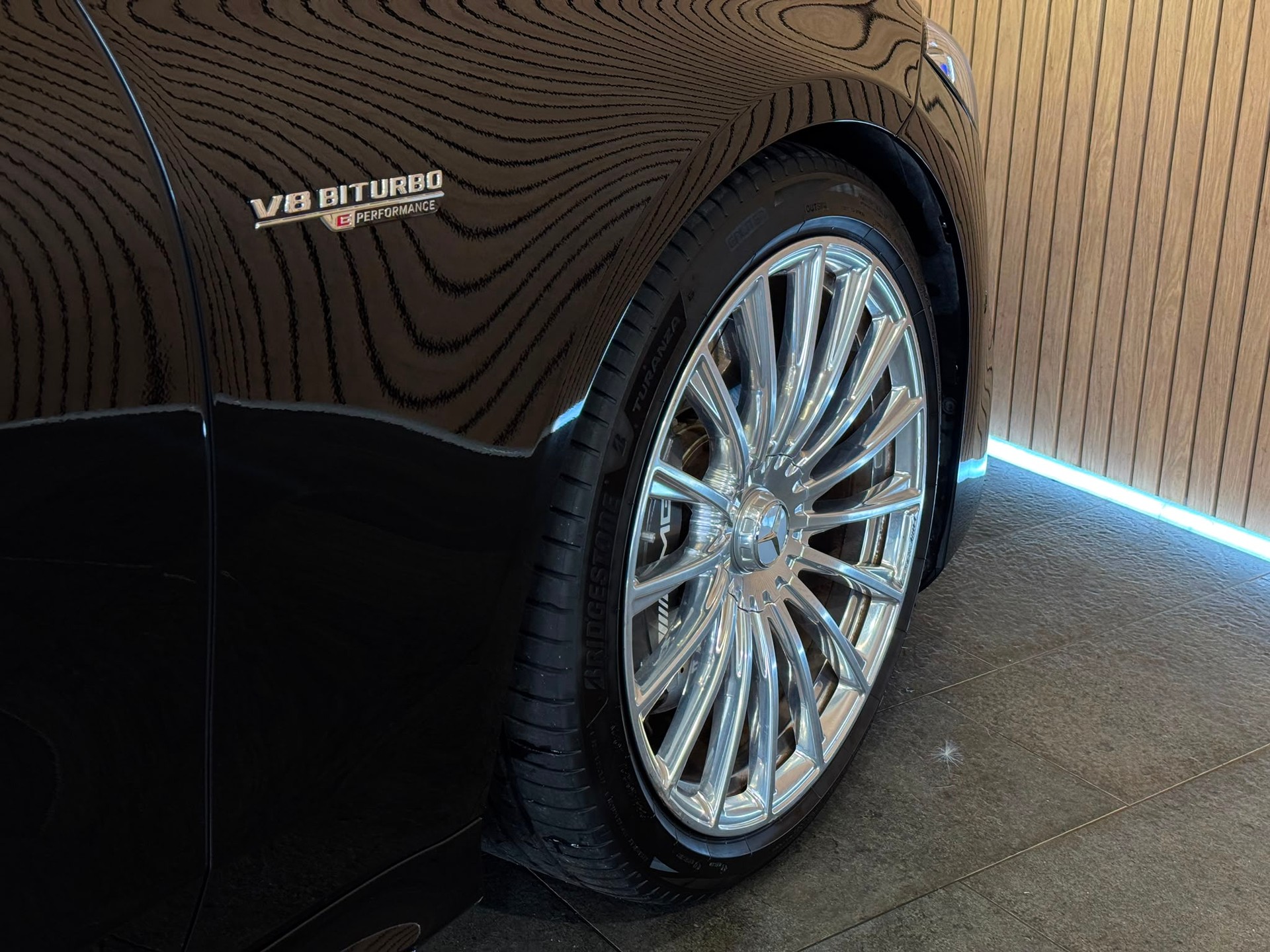 MERCEDES-BENZ S 63 AMG E Performance 4Matic-image-10