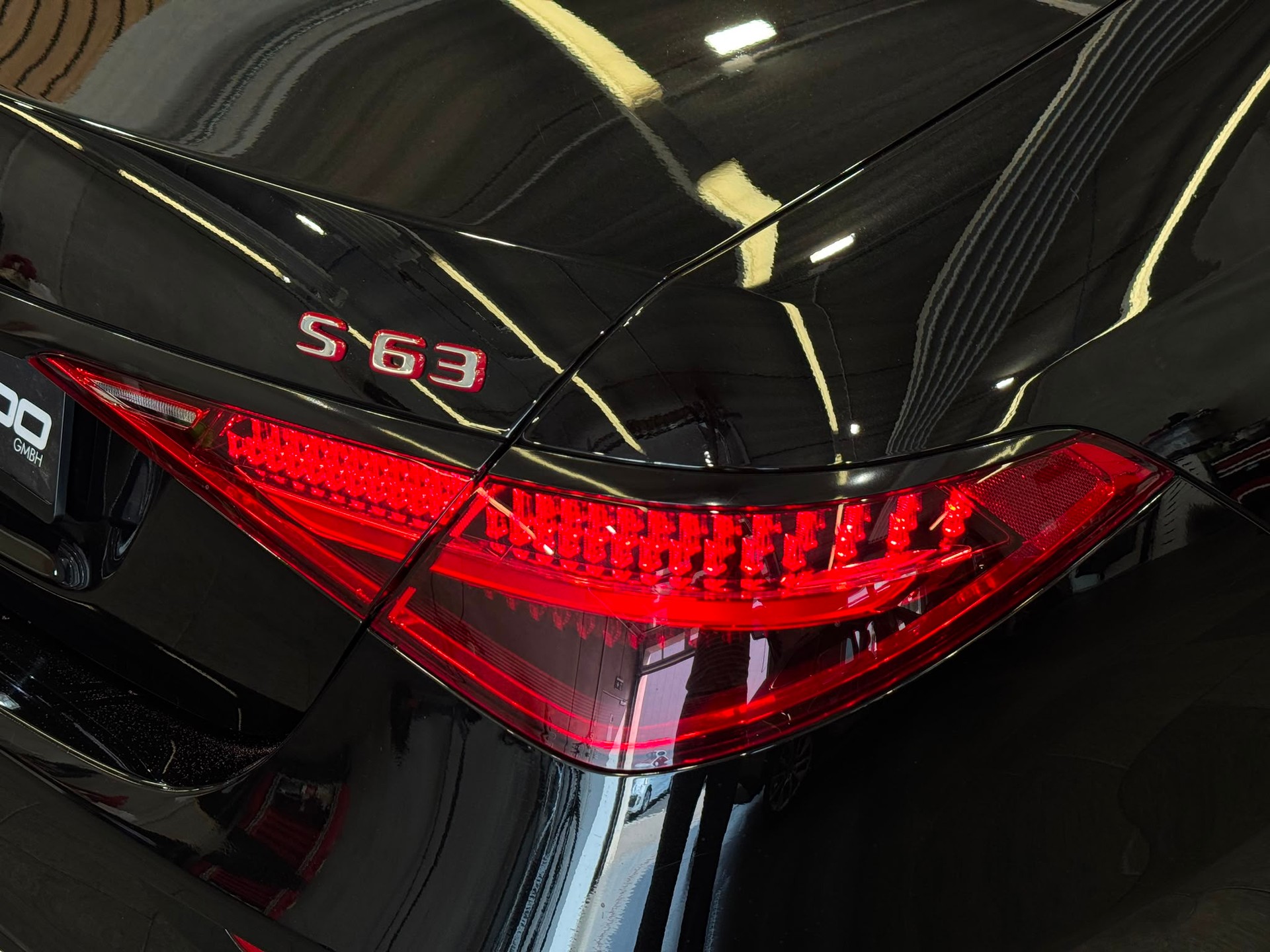 MERCEDES-BENZ S 63 AMG E Performance 4Matic-image-8