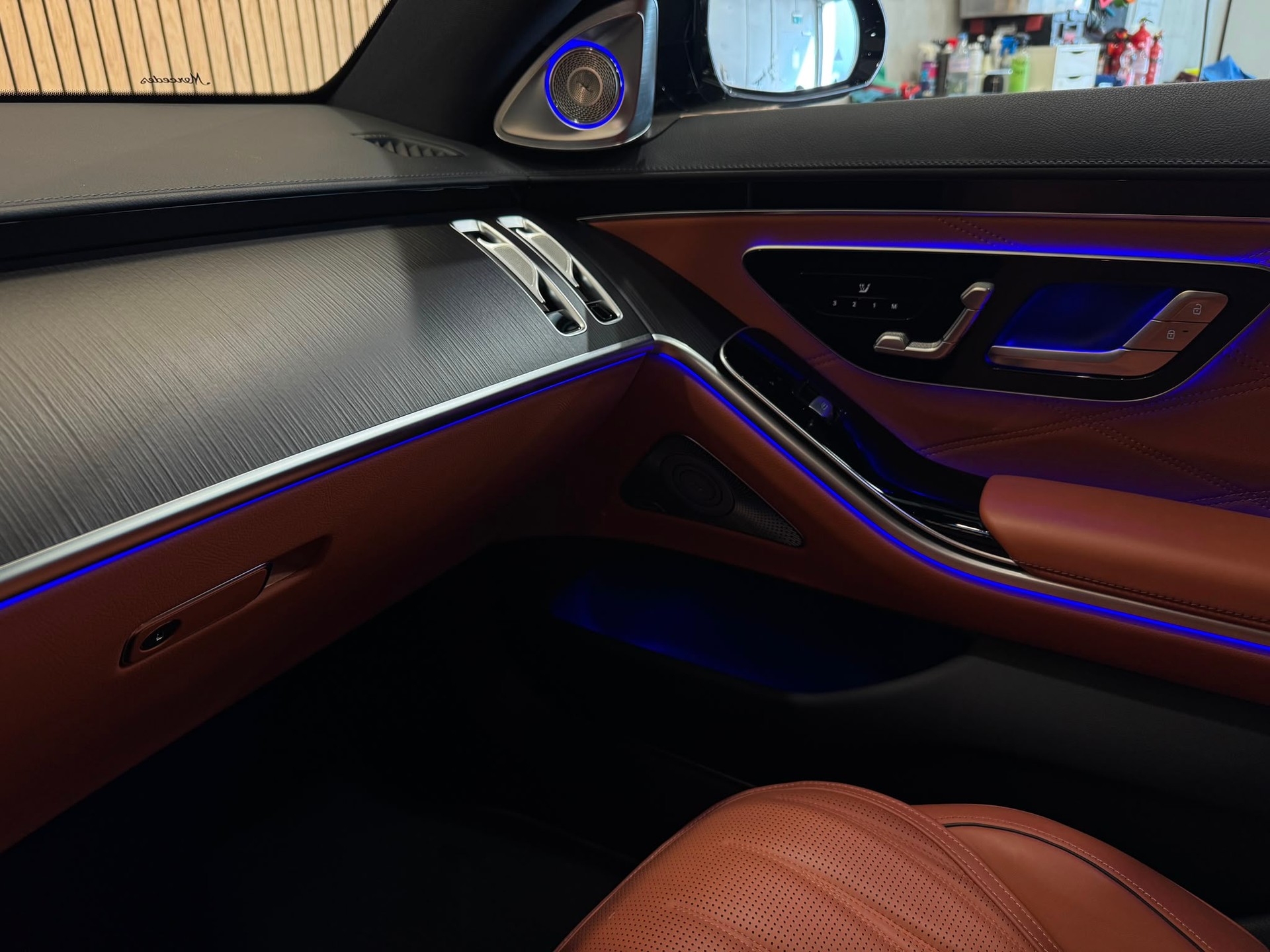 MERCEDES-BENZ S 63 AMG E Performance 4Matic-image-12