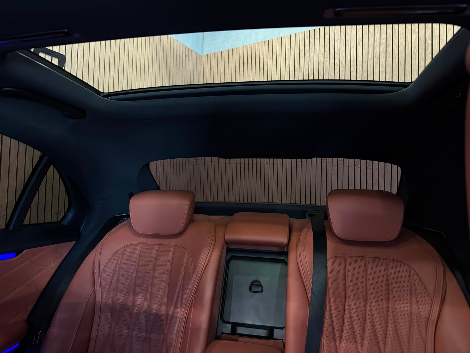 MERCEDES-BENZ S 63 AMG E Performance 4Matic-image-29