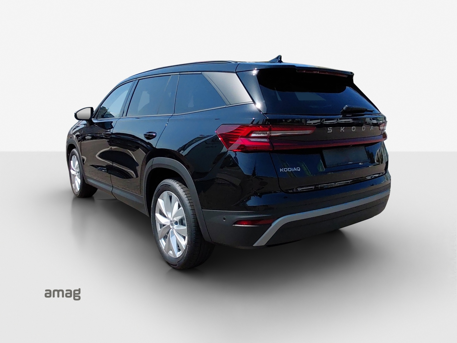SKODA Kodiaq 2.0 TSI Selection 4x4-image-2