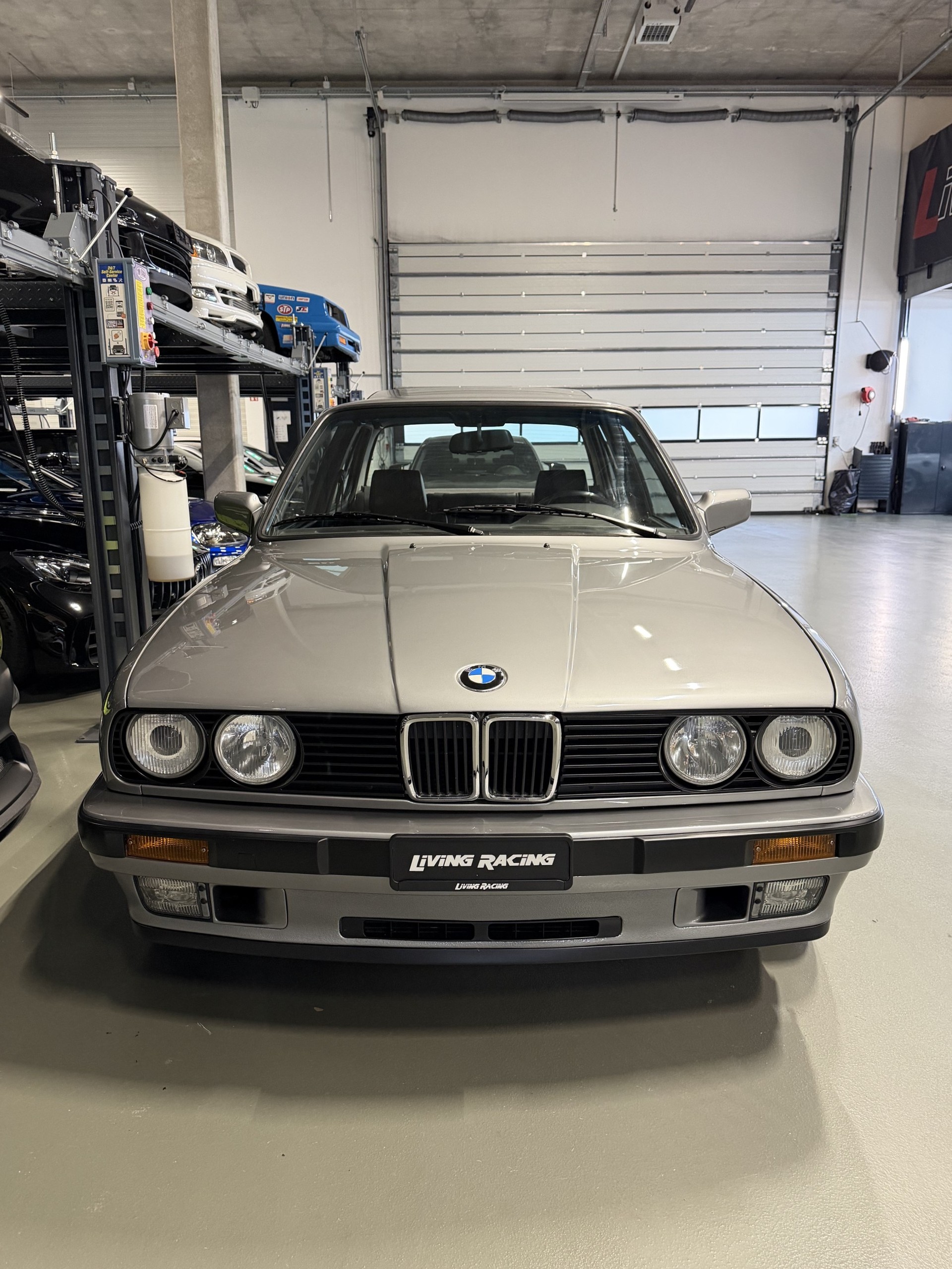 BMW 325iX *Vétéran-Mtech*-image-4