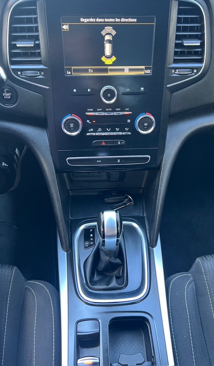 RENAULT Mégane Grandtour 1.5 dCi Business EDC-image-12