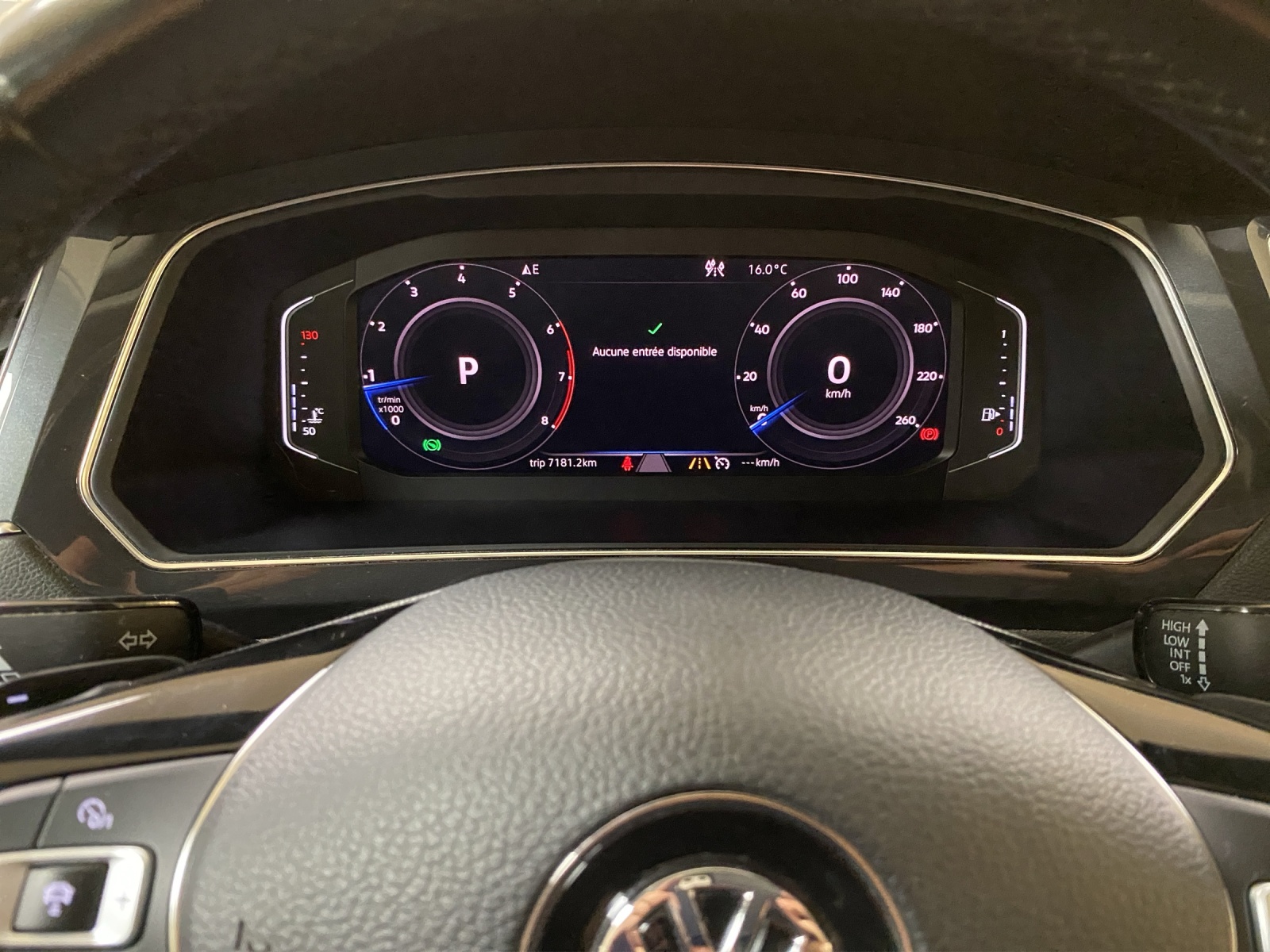 VW Tiguan Allspace 2.0TSI Comfortline 4Motion DSG-image-9