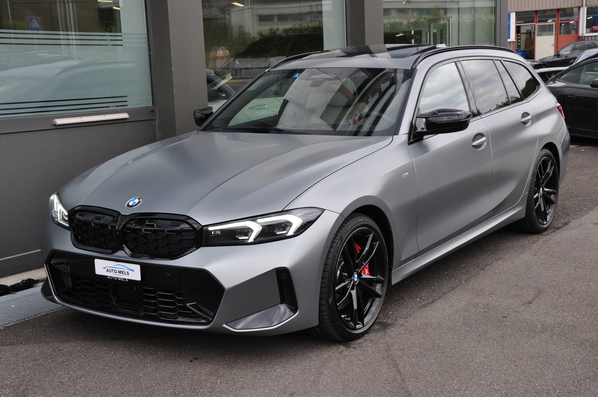 BMW M340i xDrive 48V Touring Steptronic M Sport Pro-image-3