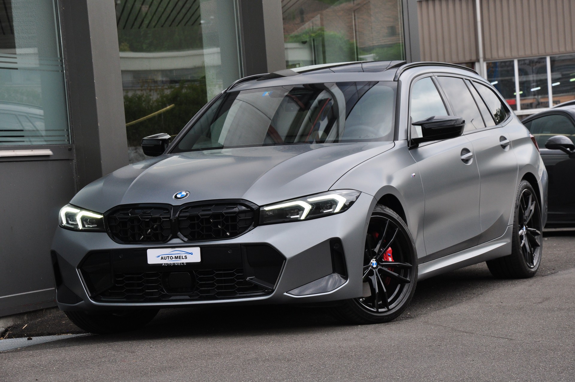 BMW M340i xDrive 48V Touring Steptronic M Sport Pro-image-2