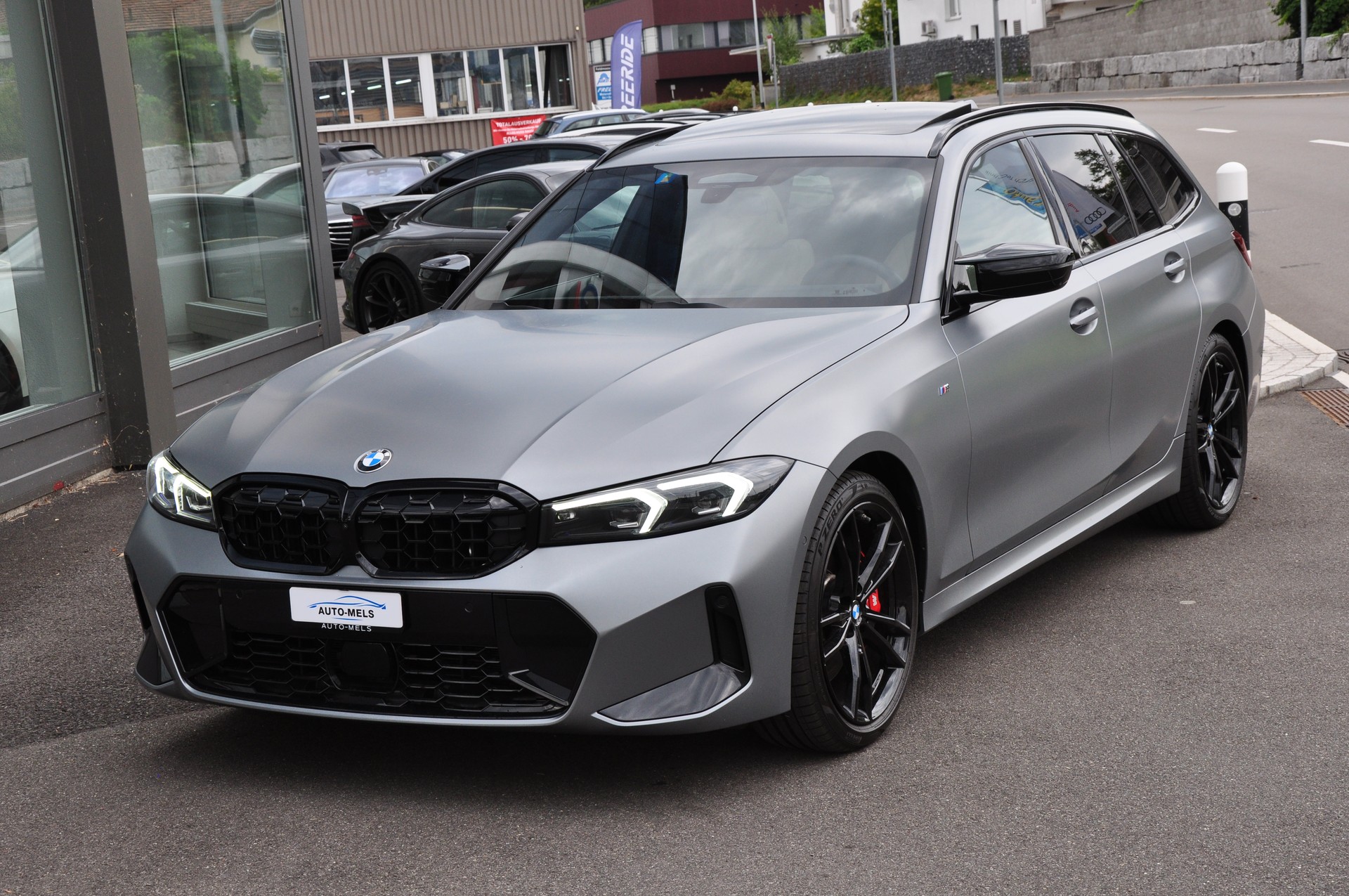 BMW M340i xDrive 48V Touring Steptronic M Sport Pro-image-17