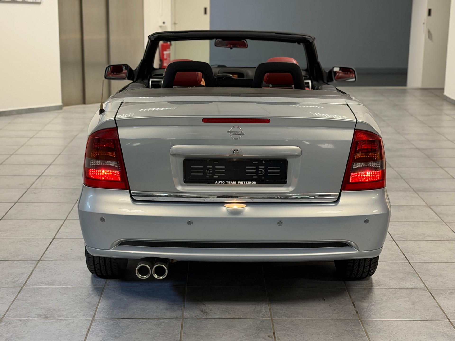 OPEL Astra Cabriolet 2.2i 16V-image-14