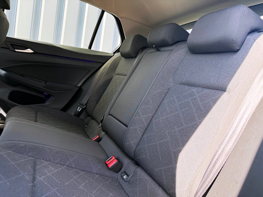 VW Golf 1.0 eTSI mHEV ACTLife DSG-image-13