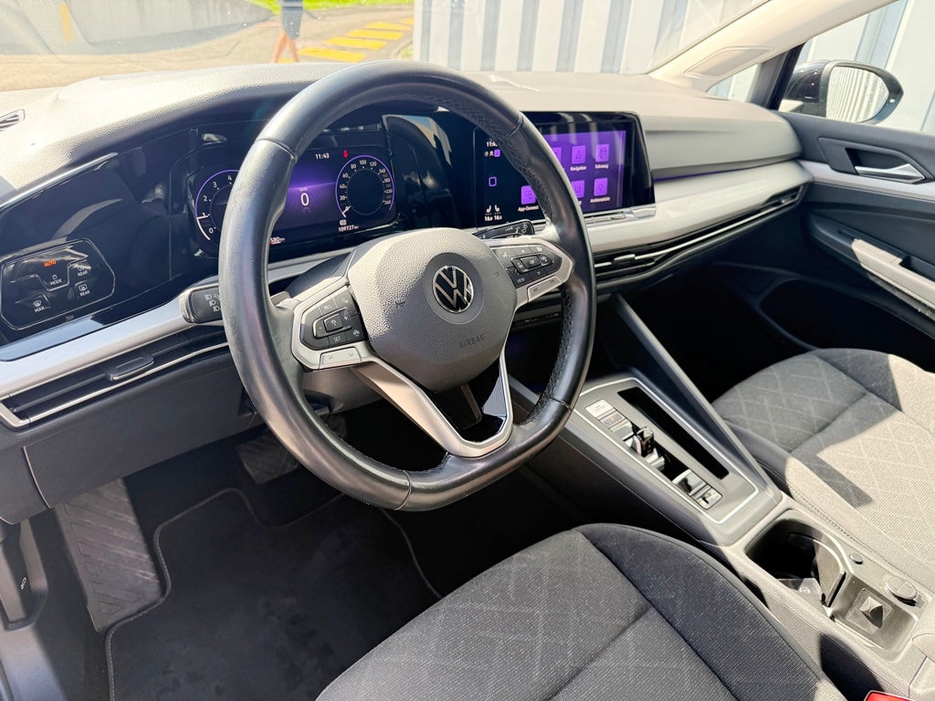 VW Golf 1.0 eTSI mHEV ACTLife DSG-image-6