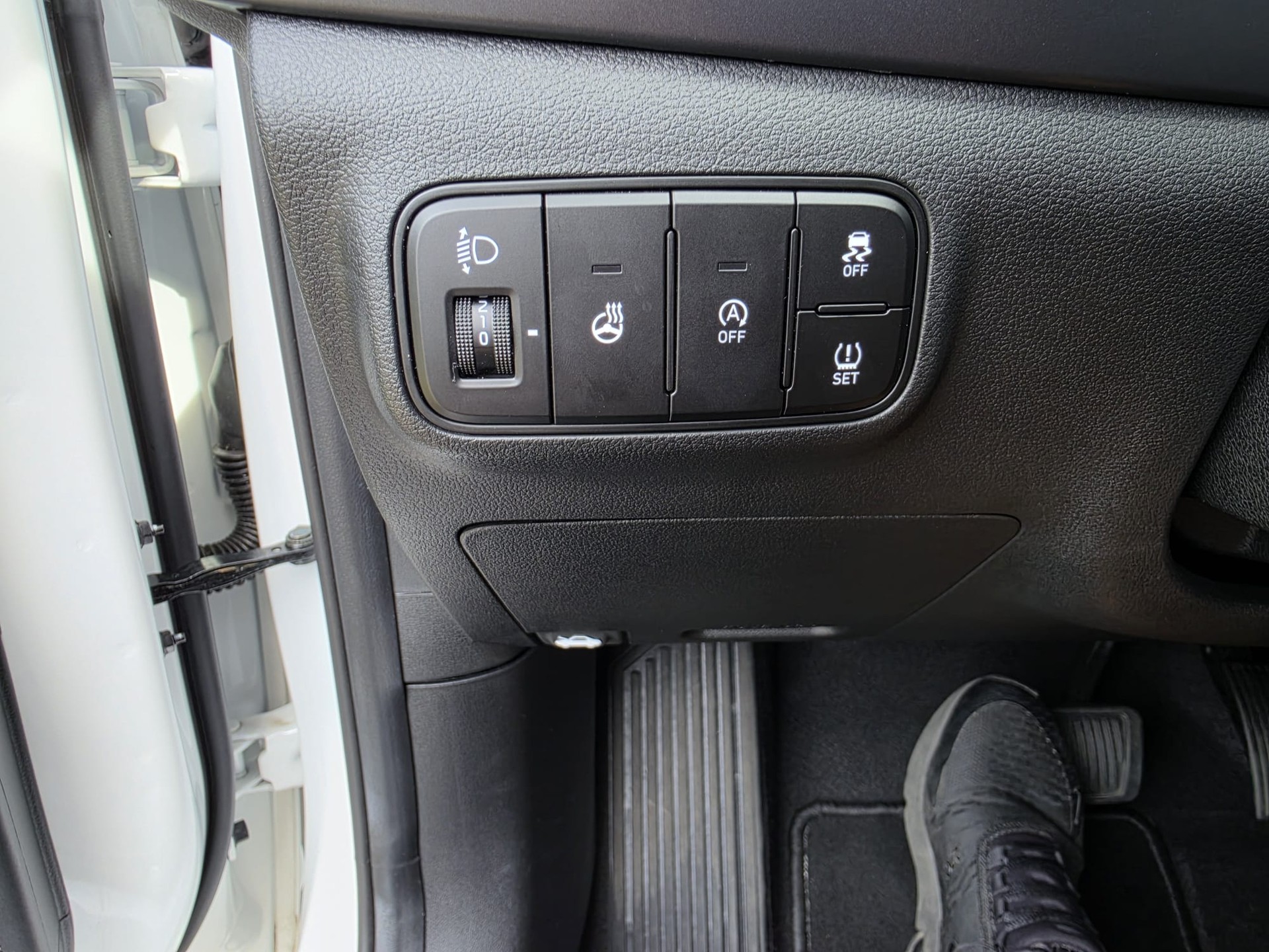 HYUNDAI i20 1.0 T-GDi N Line DCT-image-8