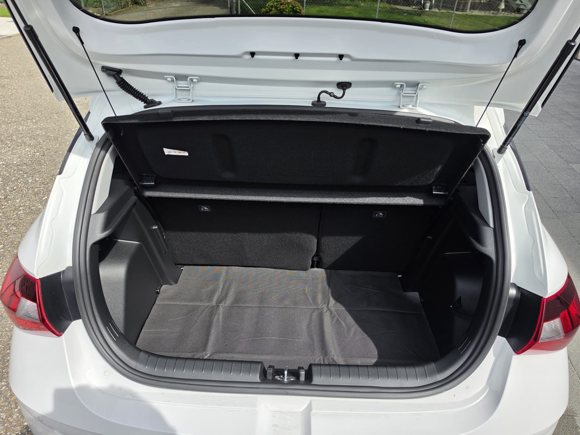 HYUNDAI i20 1.0 T-GDi N Line DCT-image-12