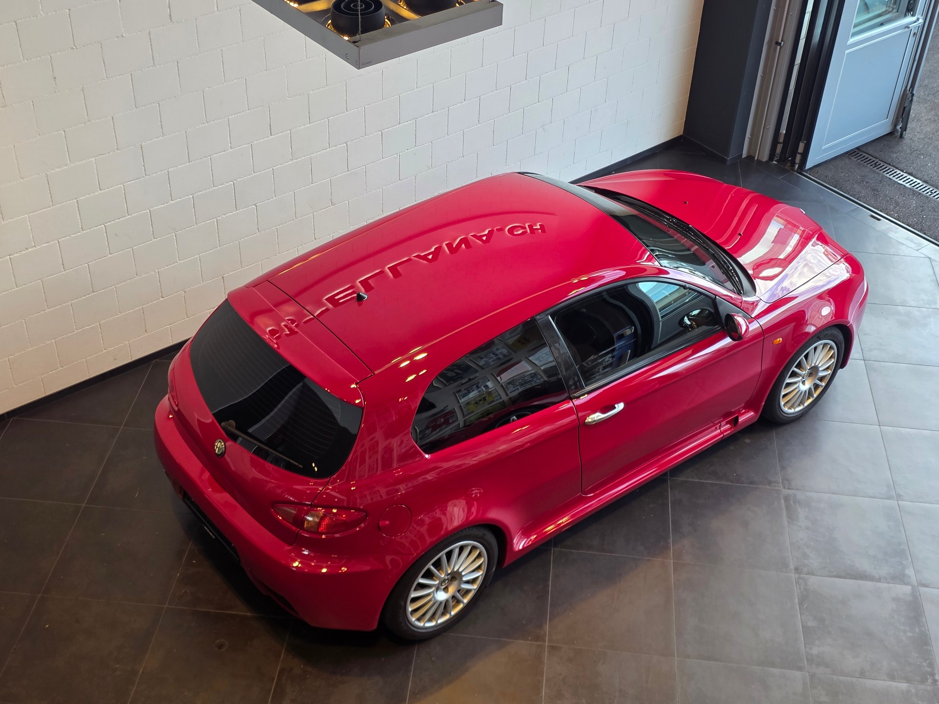 ALFA ROMEO 147 3.2 GTA-image-17