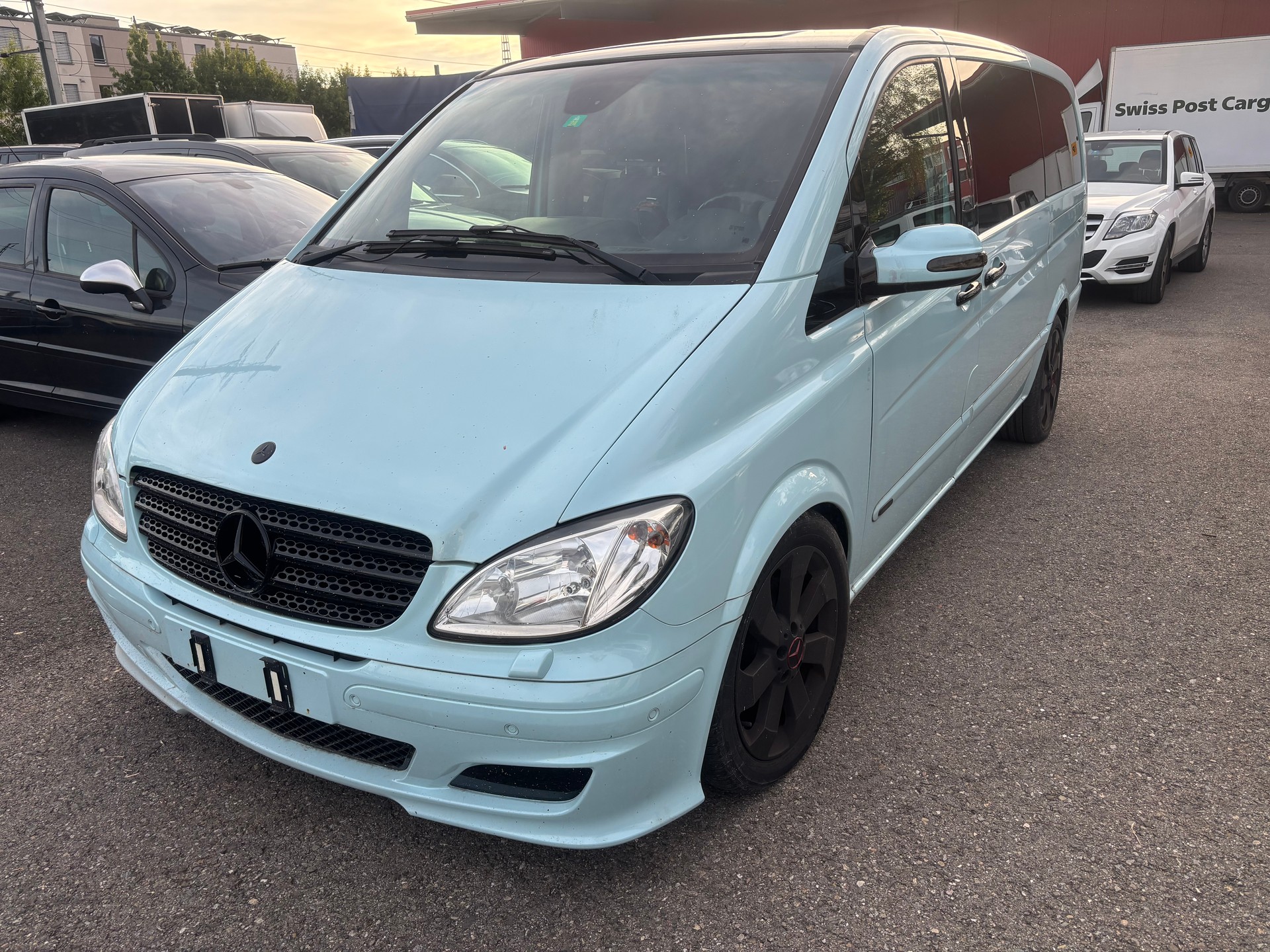 MERCEDES-BENZ VIANO-image-0