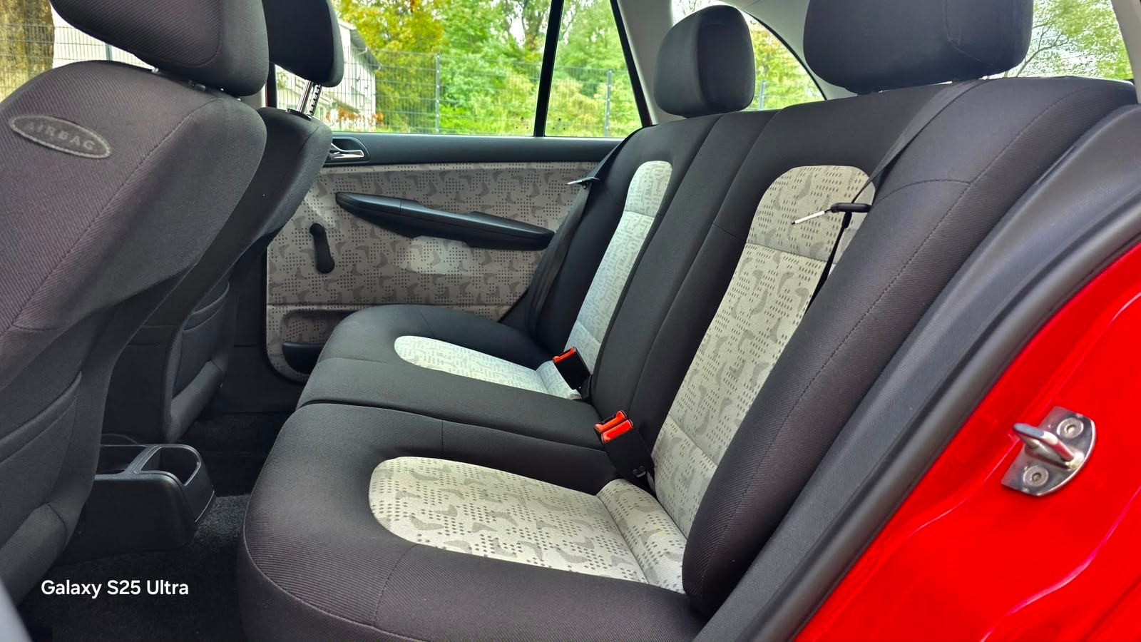 SKODA Fabia 1.4 16V Elegance-image-7