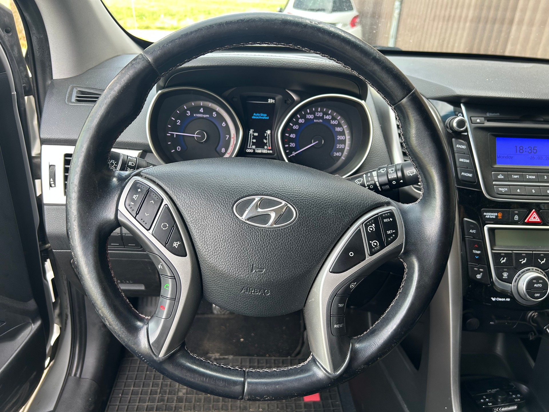 HYUNDAI i30 Wagon 1.6 GDI GO! Mit frische ab MFK und Service-image-7