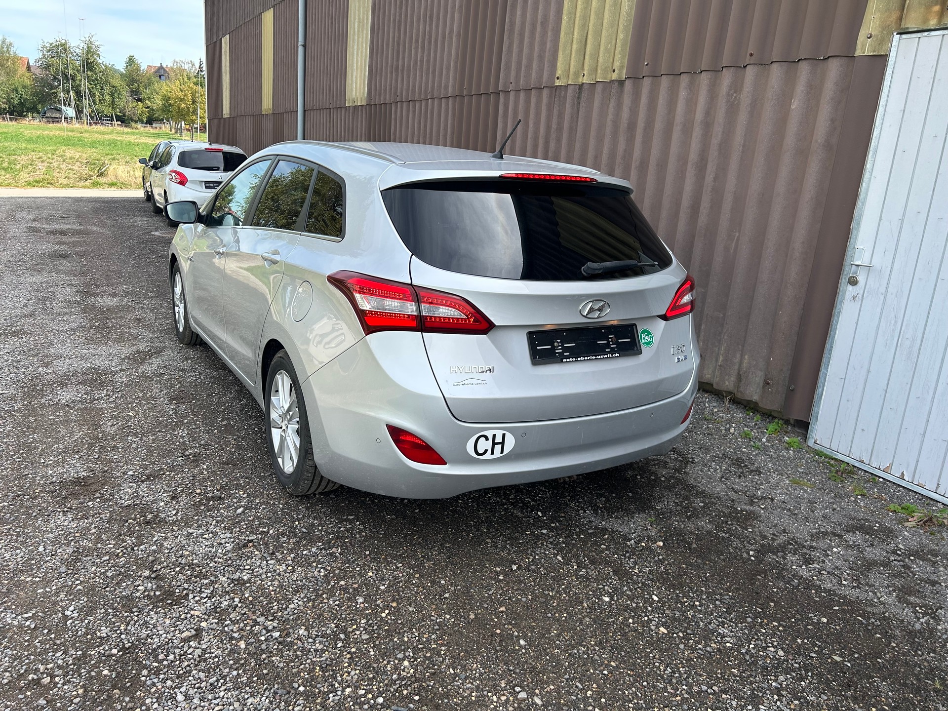 HYUNDAI i30 Wagon 1.6 GDI GO! Mit frische ab MFK und Service-image-4