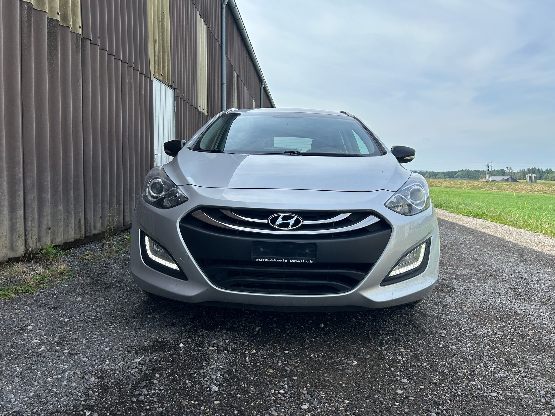 HYUNDAI i30 Wagon 1.6 GDI GO! Mit frische ab MFK und Service-image-1