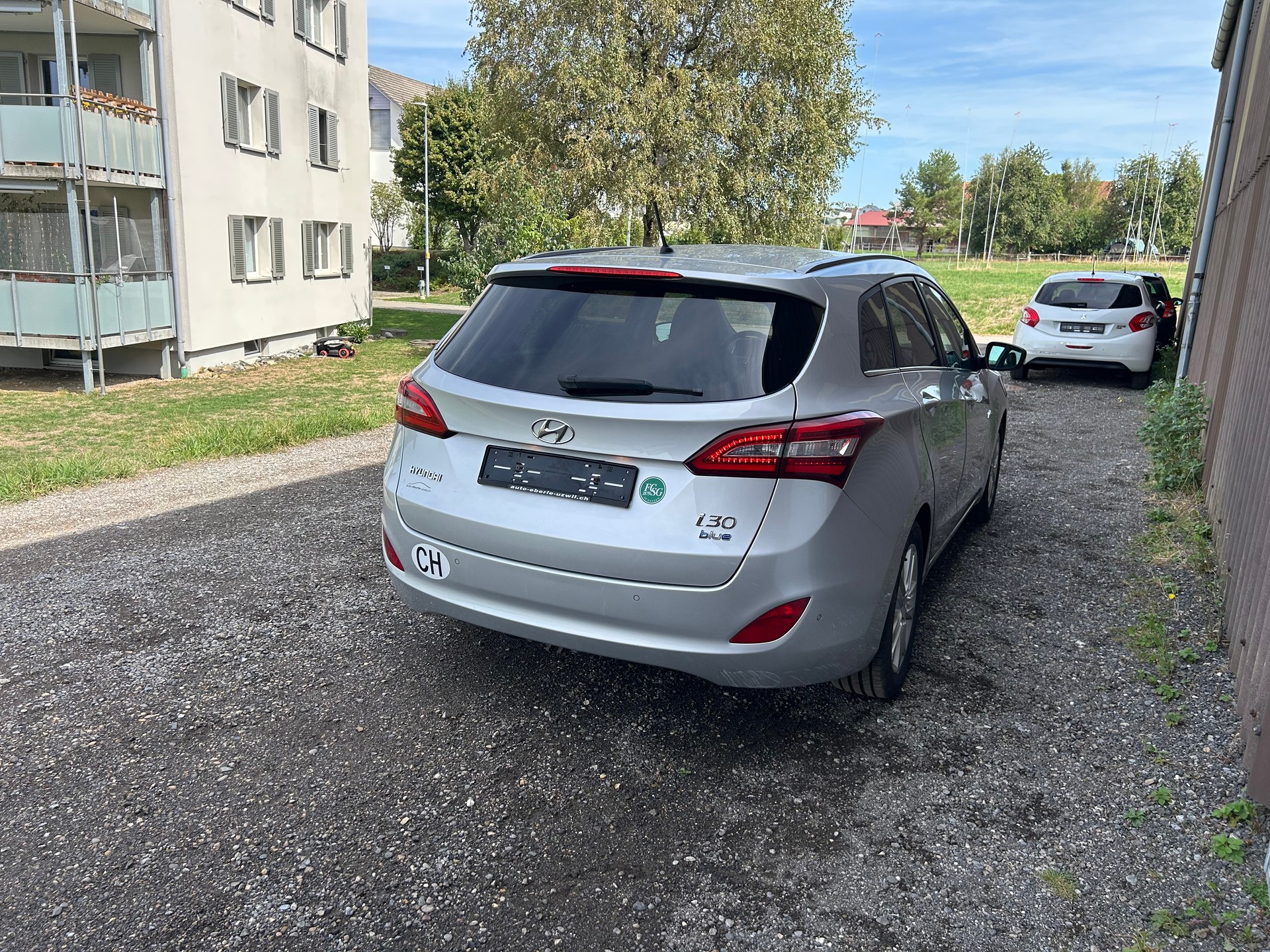 HYUNDAI i30 Wagon 1.6 GDI GO! Mit frische ab MFK und Service-image-6