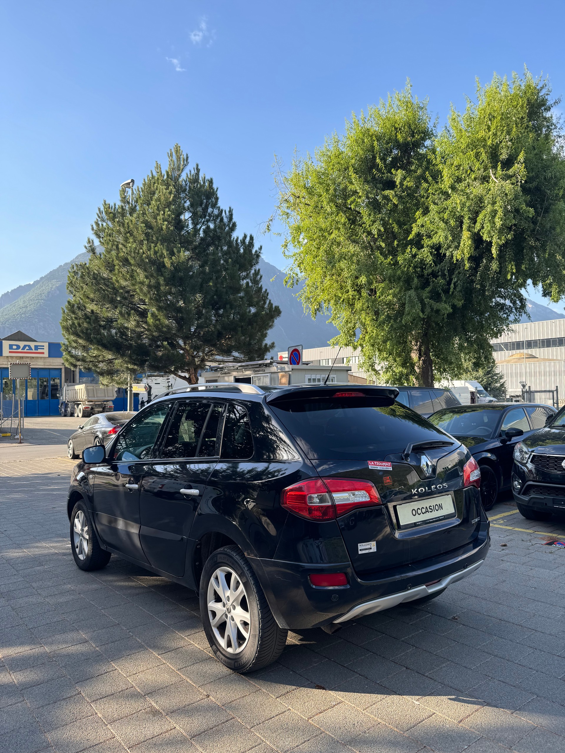 RENAULT Koleos 2.0 dCi Dynamique 4x4 Automatic-image-3