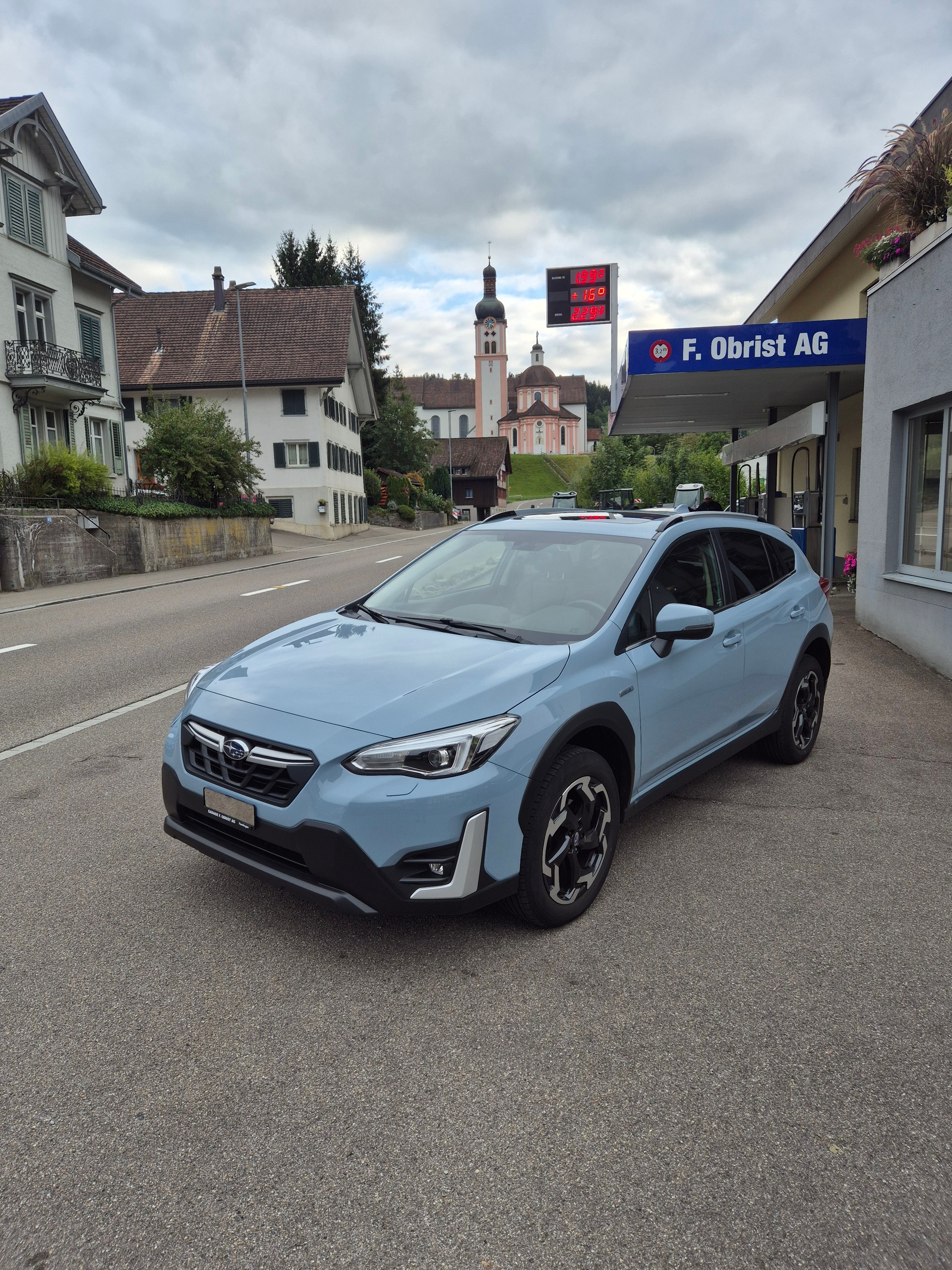 SUBARU XV 2.0 e-Boxer Luxury AWD Lineartronic-image-1
