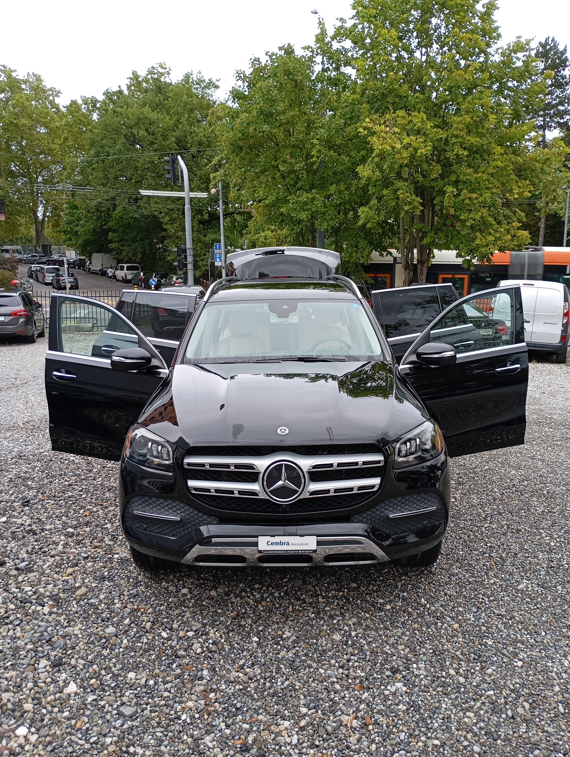 MERCEDES-BENZ GLS 450 4MATIC-image-5