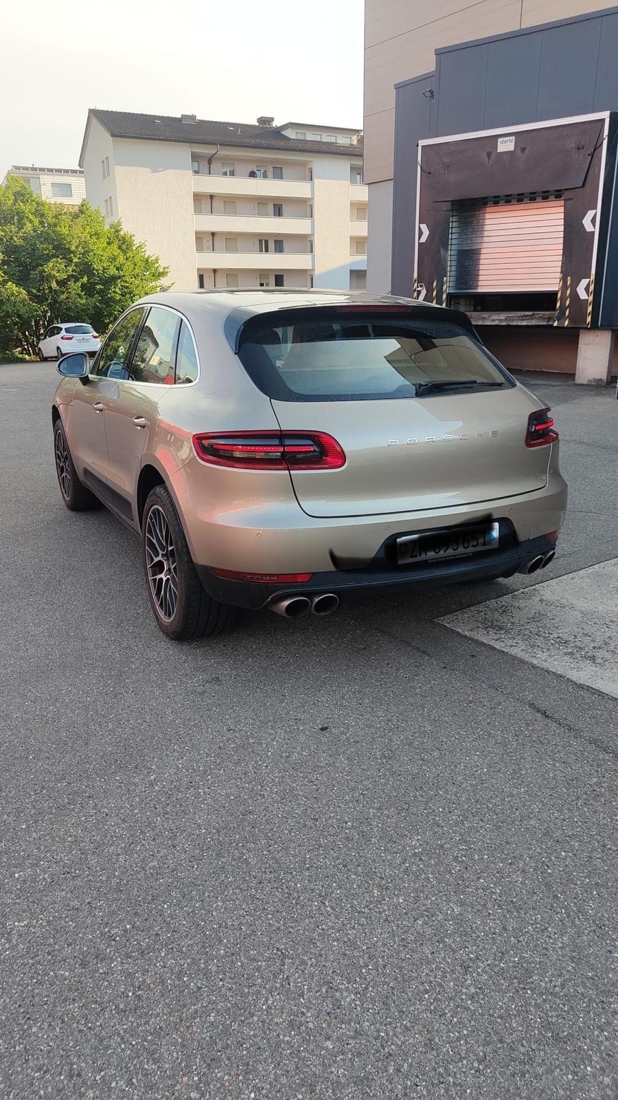 PORSCHE MACAN 3.0 V6 S Diesel-image-1