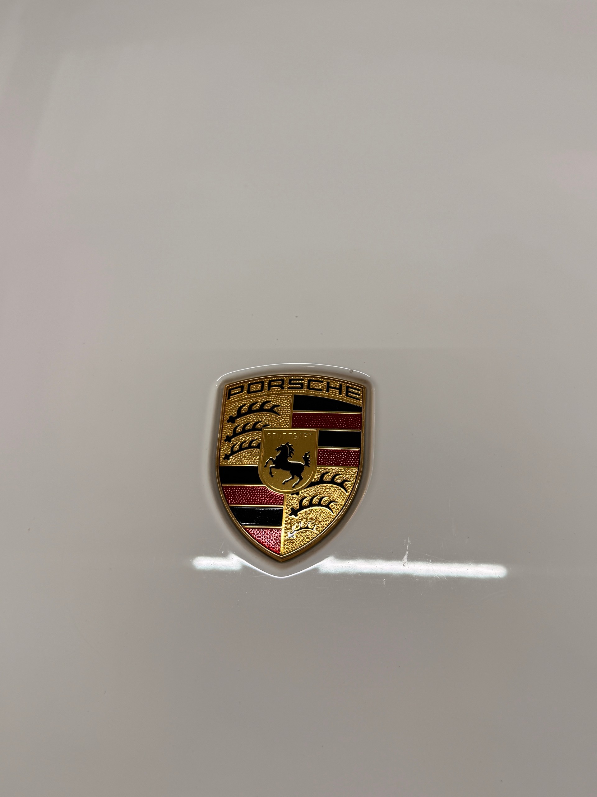 PORSCHE Taycan 4S-image-14