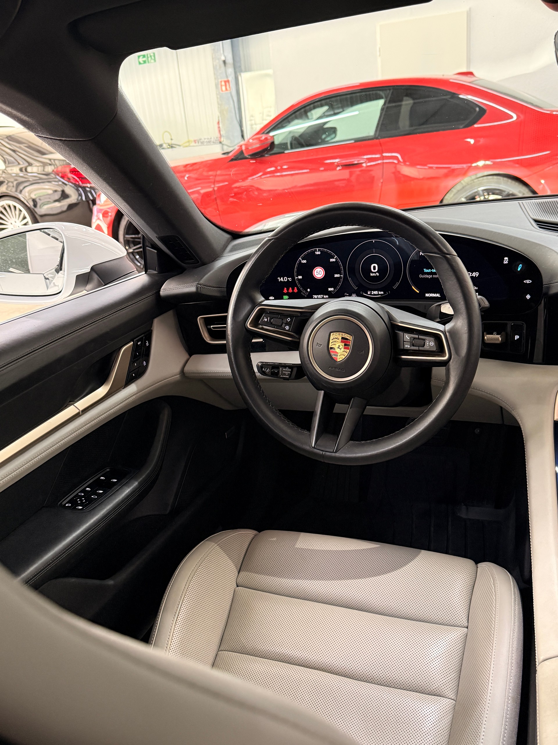 PORSCHE Taycan 4S-image-16