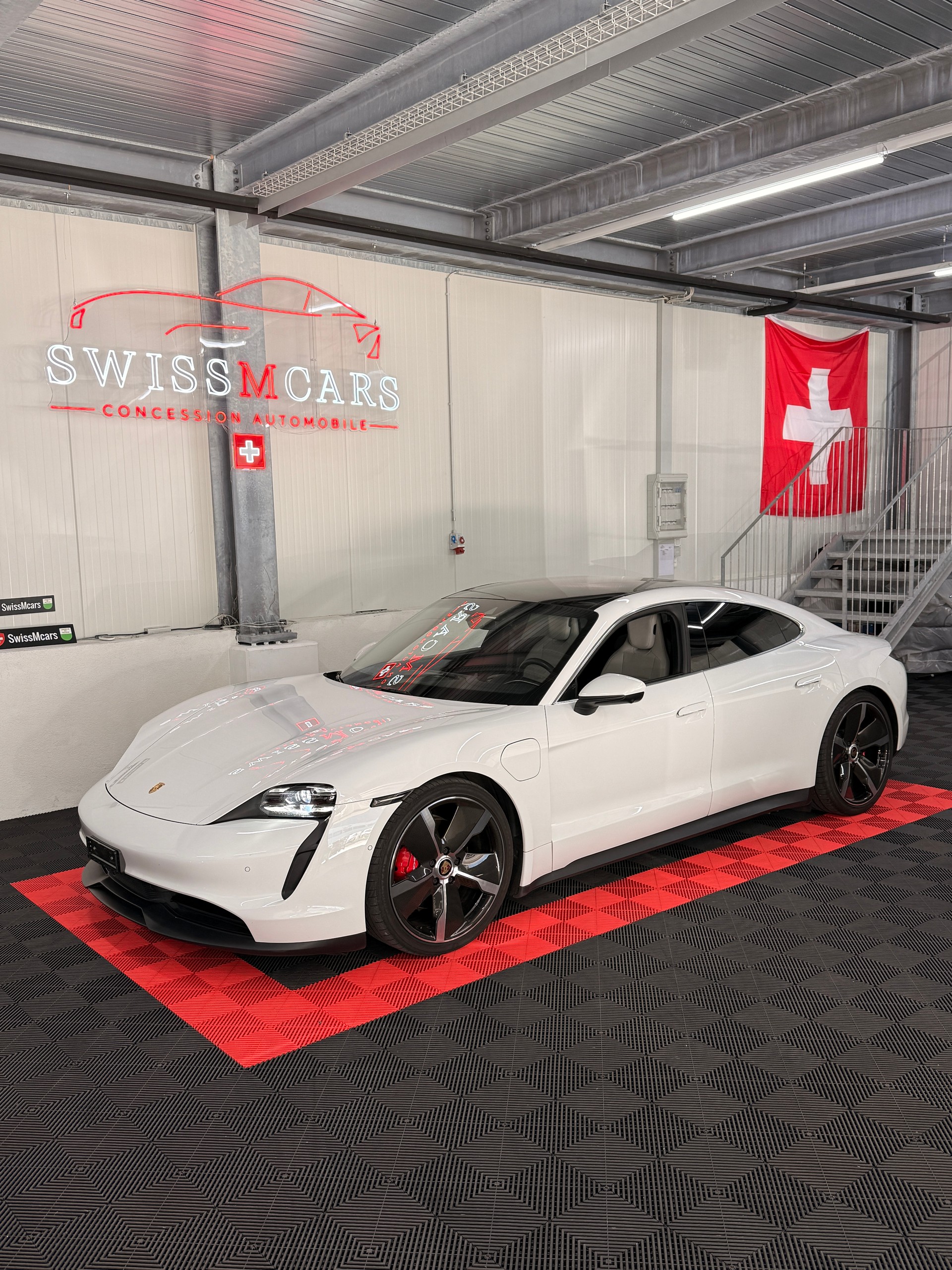 PORSCHE Taycan 4S-image-0