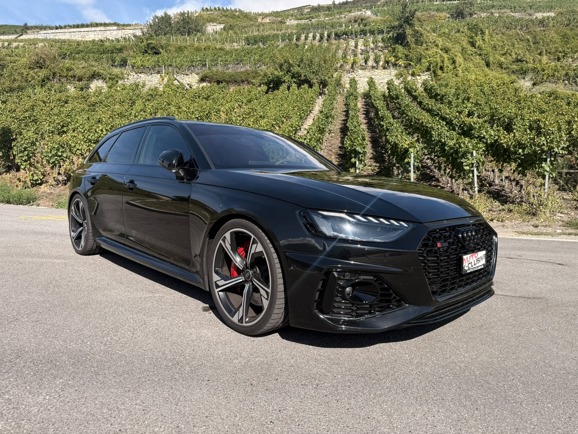 AUDI RS4 Avant quattro tiptronic-image-6