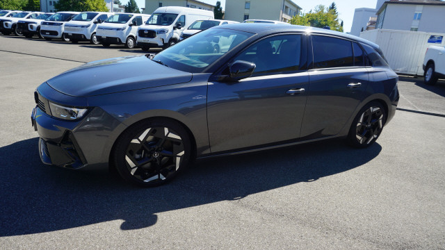 OPEL Astra 1.6 PHEV GSe A-image-1